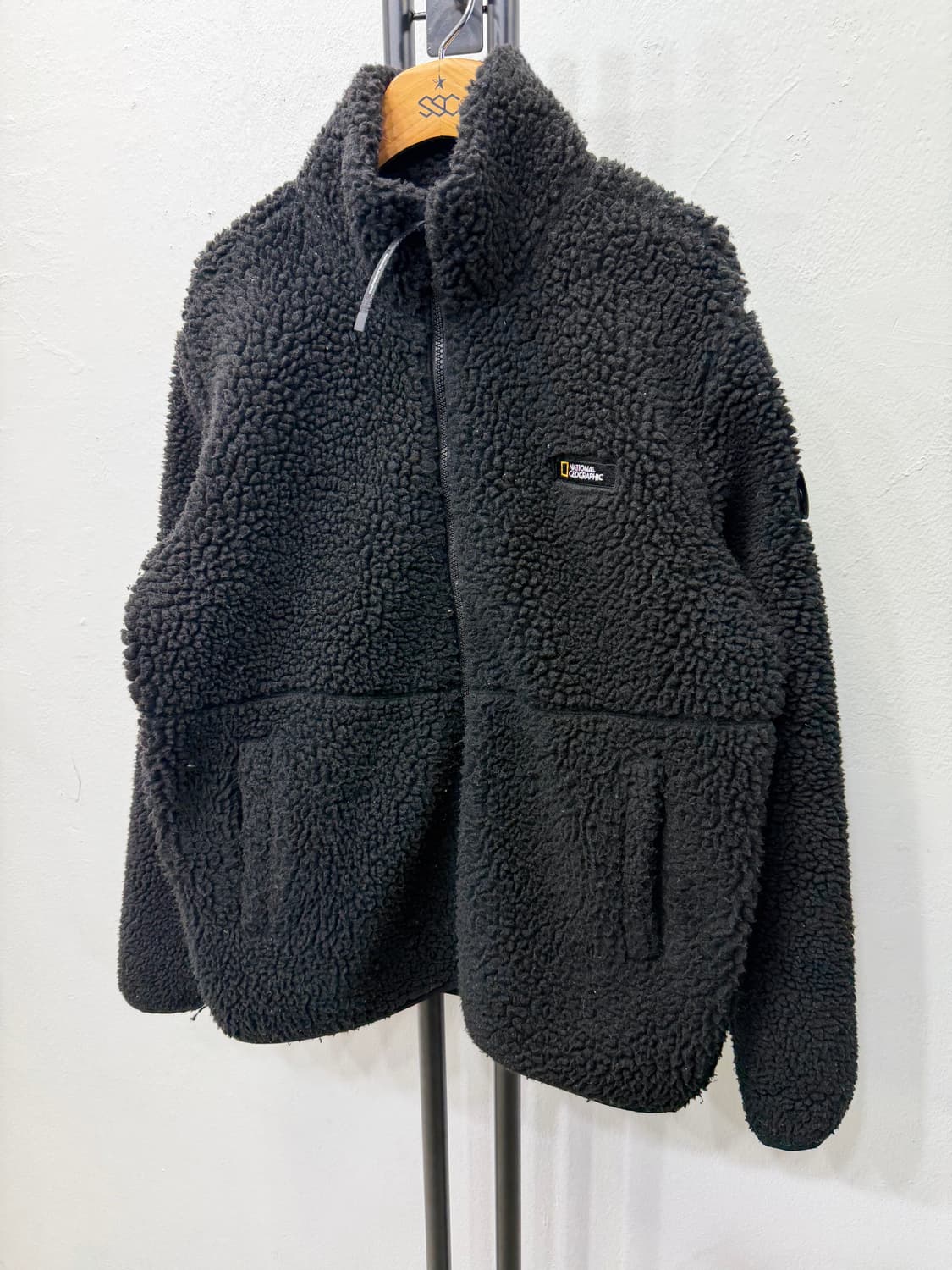 정품) 내셔널지오그래픽 검정색 뽀글이 플리스 후리스 S 상품이미지3