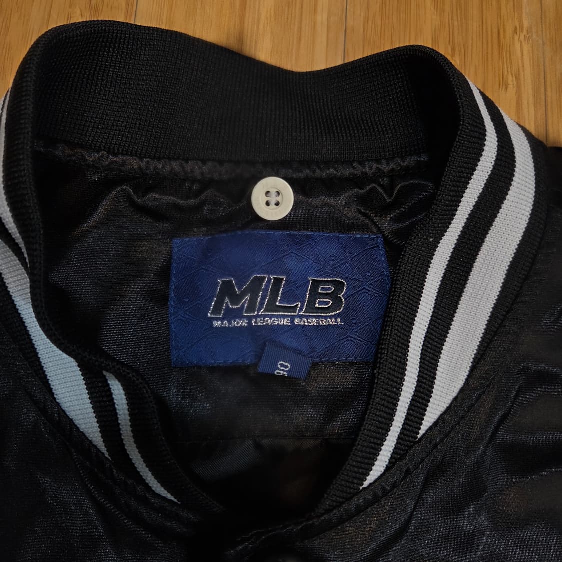 MLB 시카고 화이트삭스 바시티 자켓 (실M)
 상품이미지4