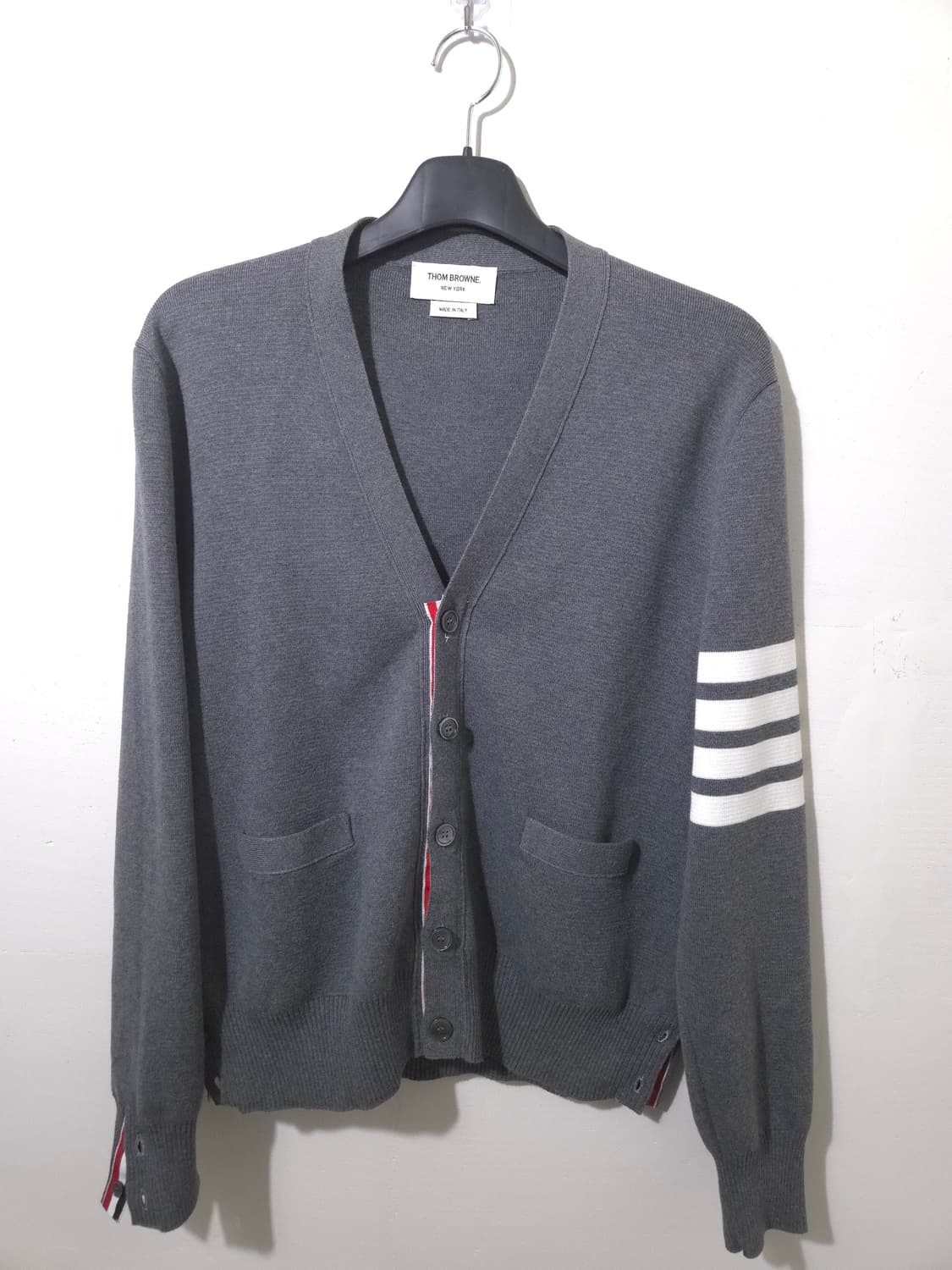 [새상품급, 2Size] 톰브라운 밀라노스티치 가디건 Gray 상품이미지1