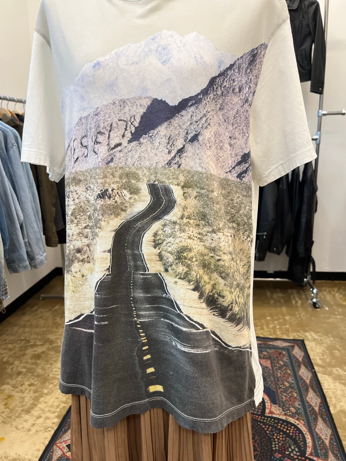 디젤 프린팅 티셔츠 상품이미지3