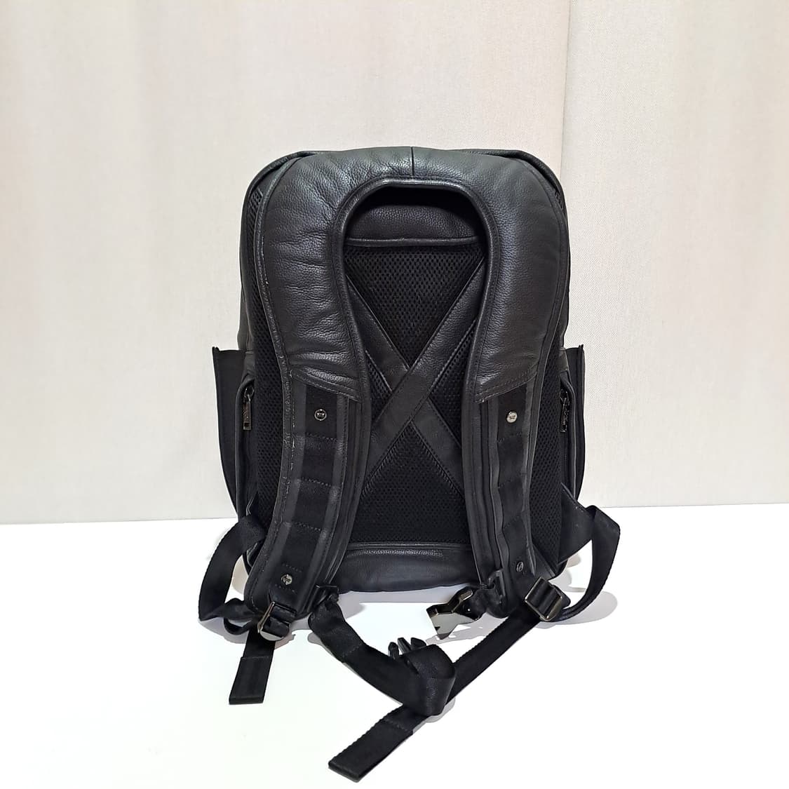 (택포) PXG 피엑스지 크롬 가죽 백팩 블랙 B606 상품이미지6