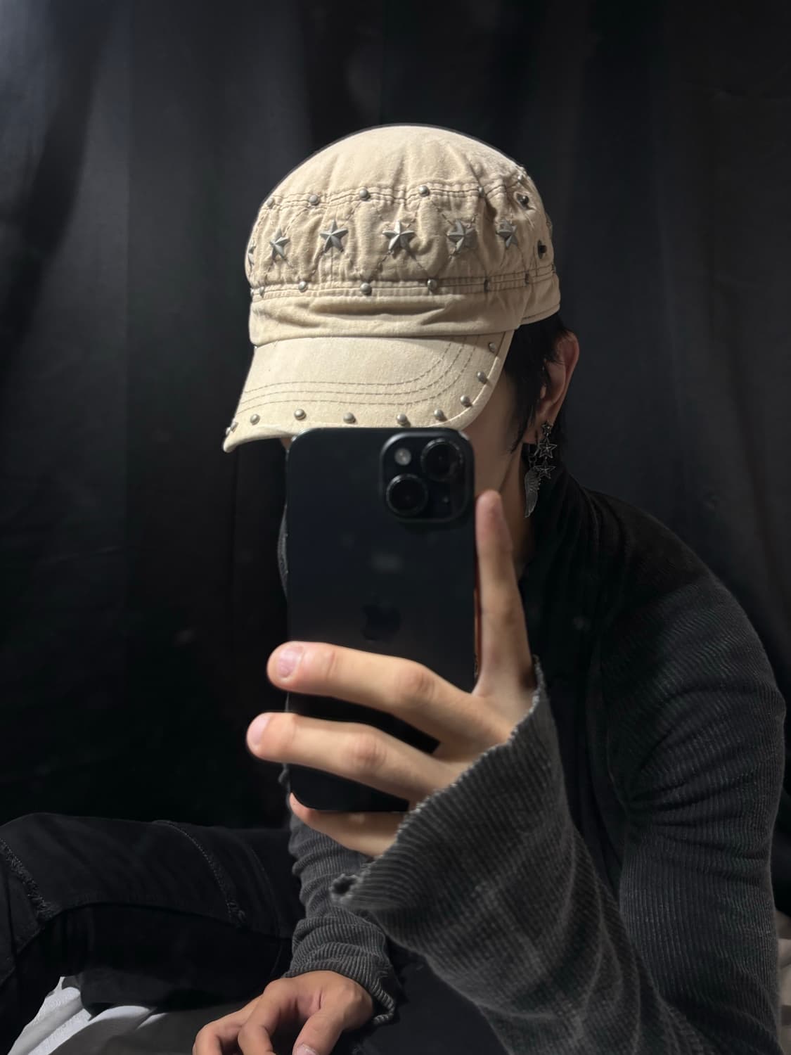“Unknown” Star Stud Beige Cap 상품이미지3