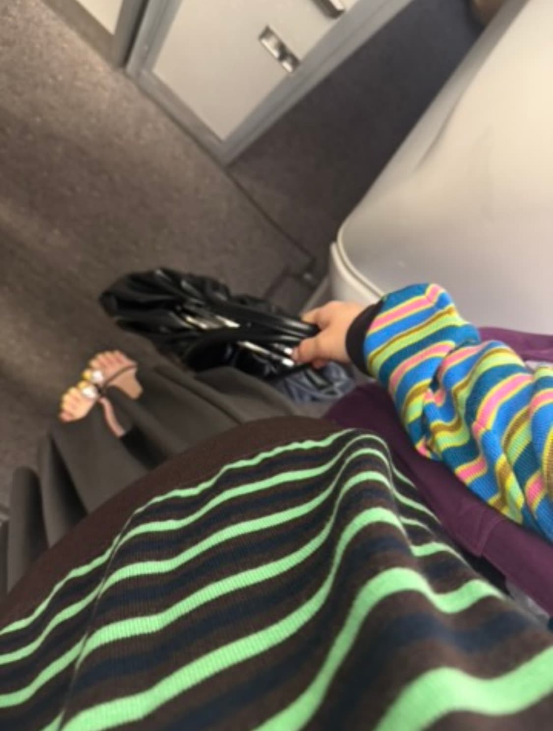 샌디리앙 스트라이프 니트 XS 상품이미지3