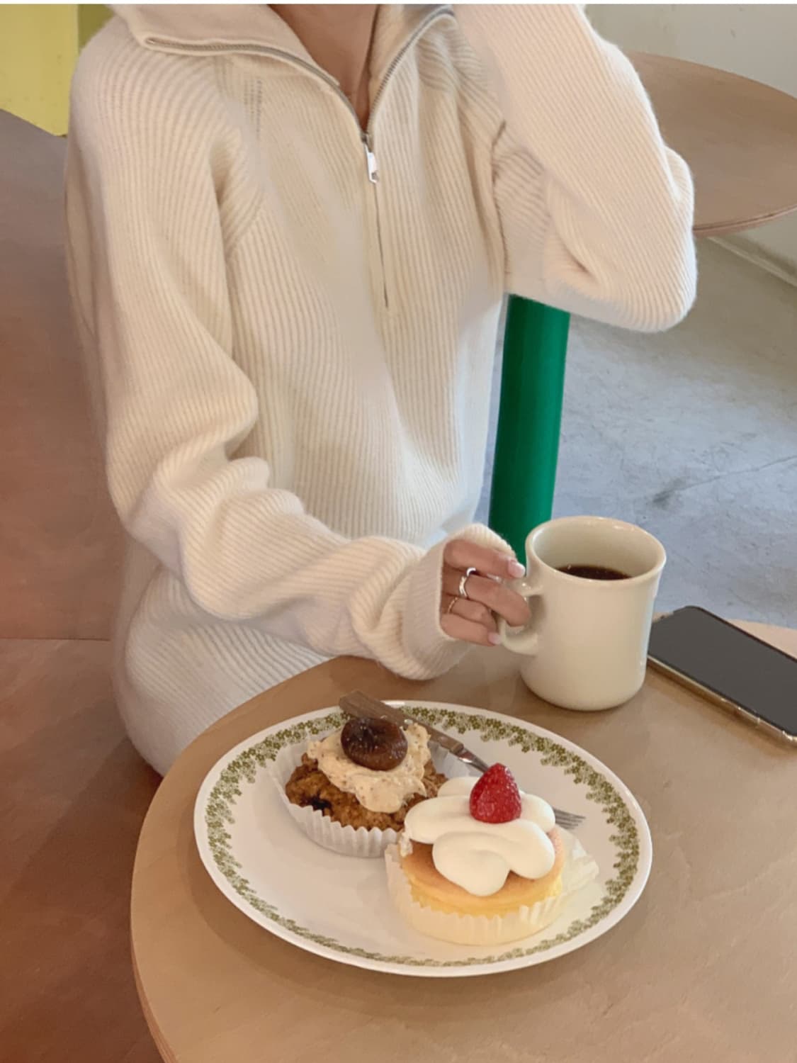 아이보리 니트 롱원피스 상품이미지3