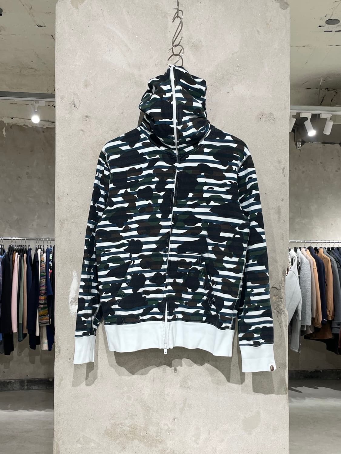 베이프 카모 플라쥬 스트라이프 스웻 풀집업 상품이미지2