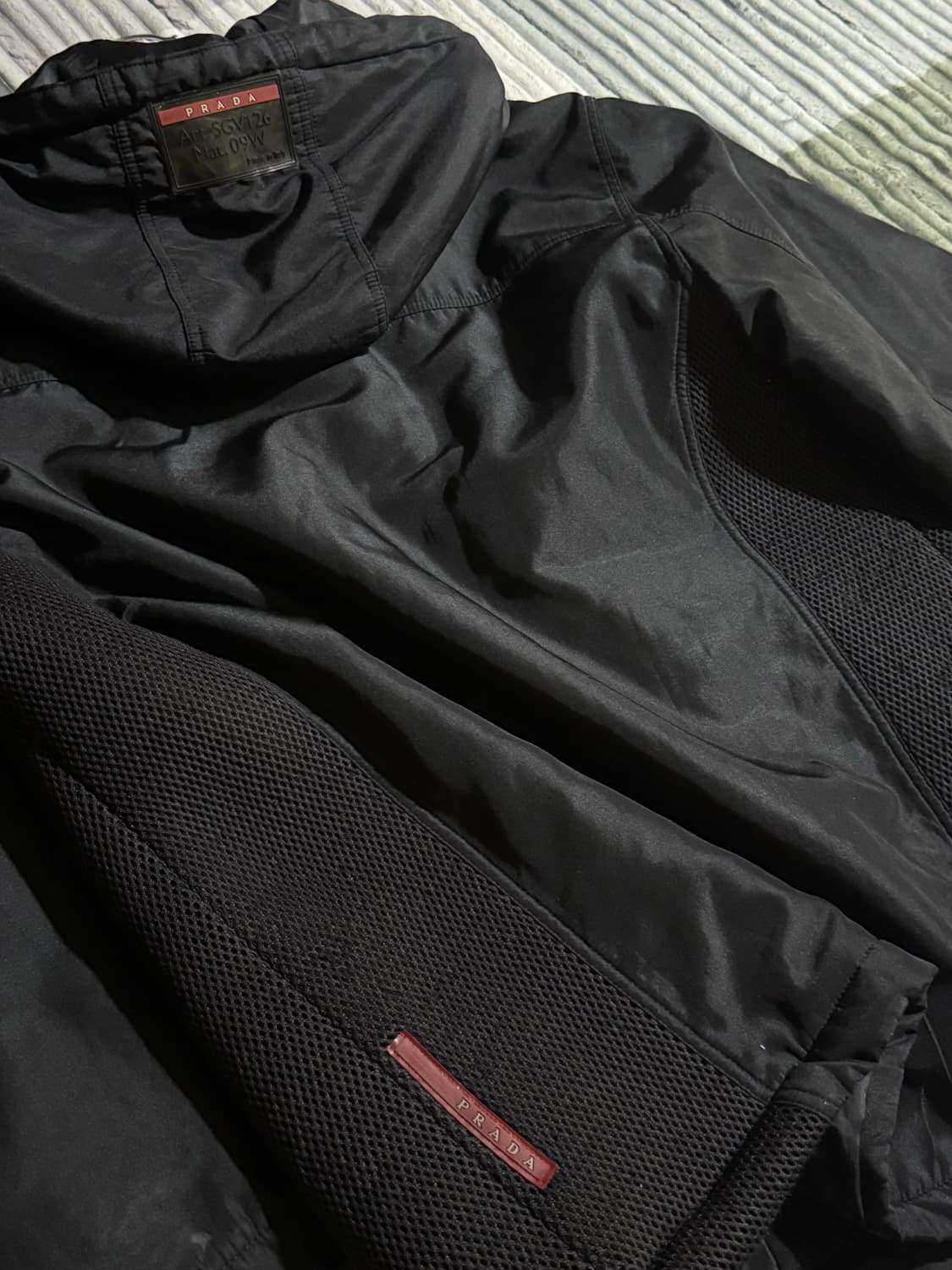 (급처) 프라다 스포츠 자켓 L 상품이미지4