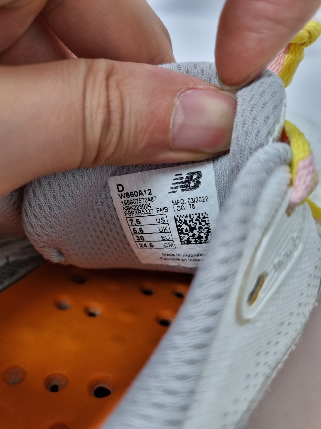 245 뉴발란스 프레쉬폼 x 860 v12 스니커즈 러닝화 상품이미지7