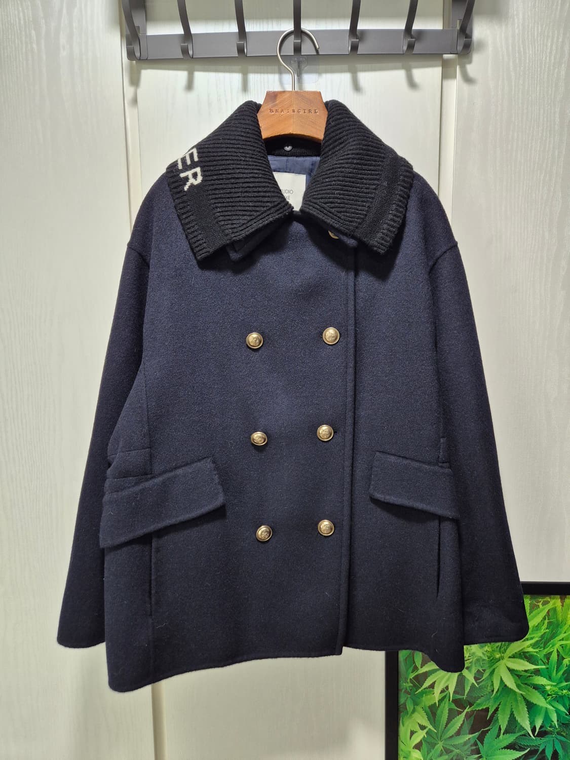 스튜디오럭스. 다크네이비 핸드메이드 코트 상품이미지1