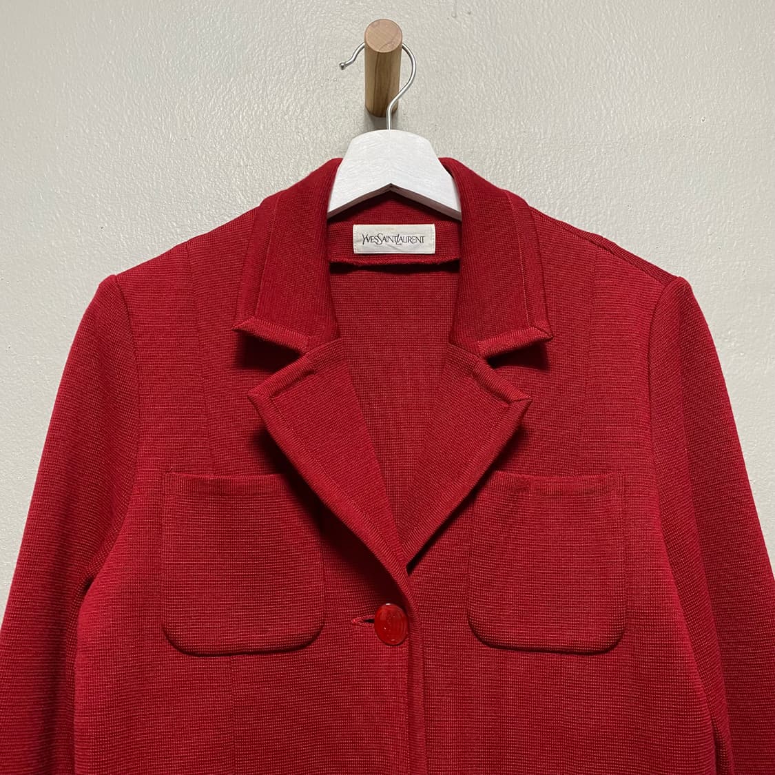 입생로랑 로고 버튼 디자인 니트 자켓 상품이미지2