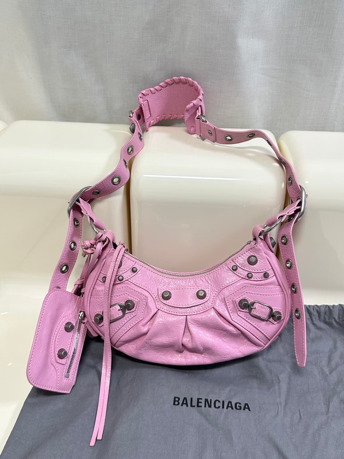 [A+ 정품] 발렌시아가 르카골 핑크 xs 상품이미지3