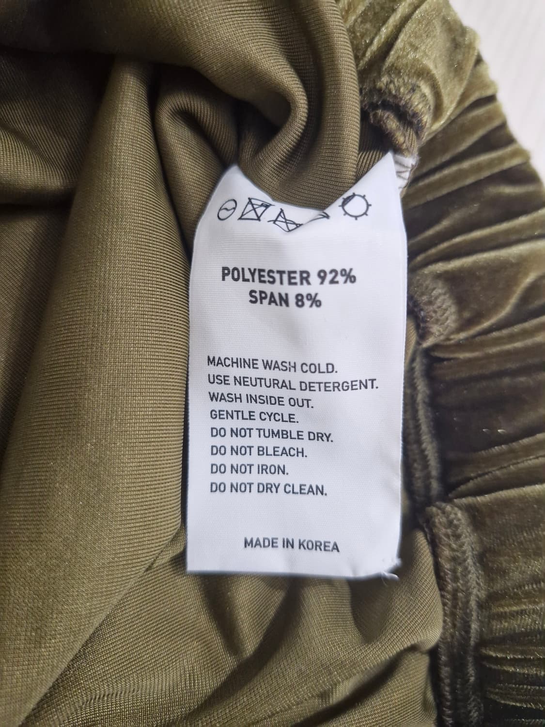 BORN TO WIN 본투윈 벨벳 크롭 트랙 자켓 카키 상품이미지6