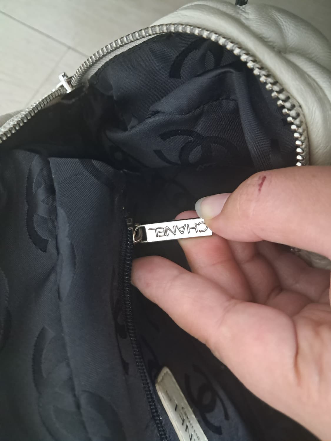 샤넬 퀼팅 숄더백  상품이미지6