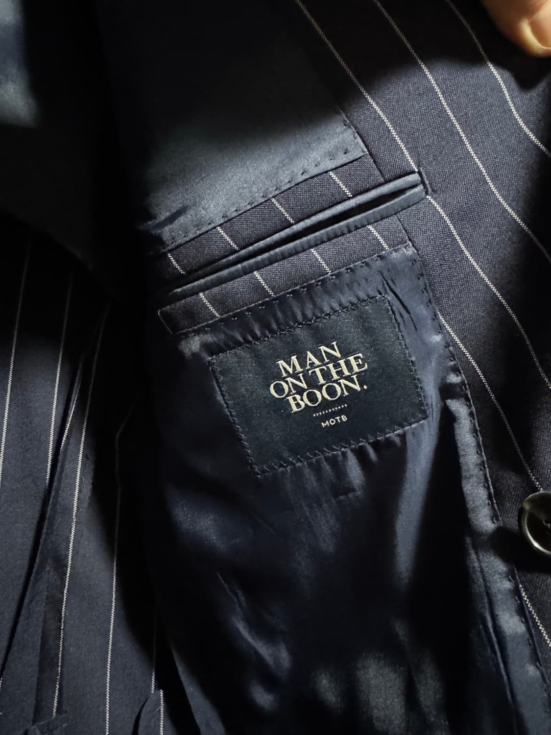 맨 온더 분 더블 네이비 스트라이프 자켓 48 사이즈 상품이미지3