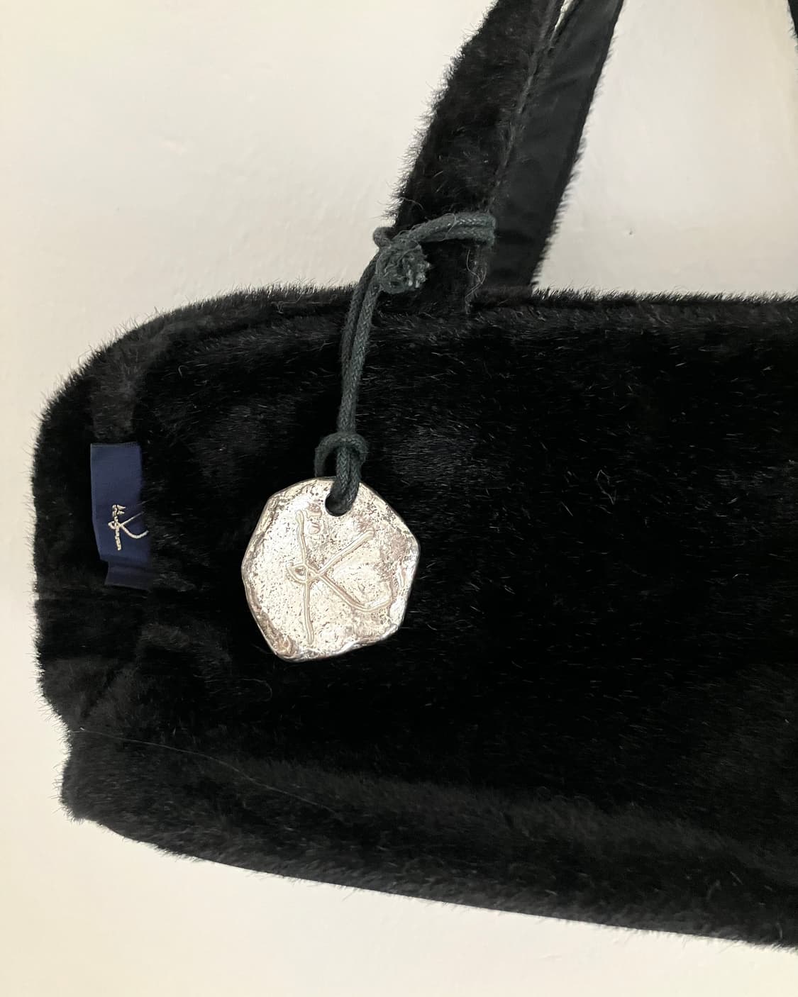 블랙 미니 퍼 백 상품이미지2