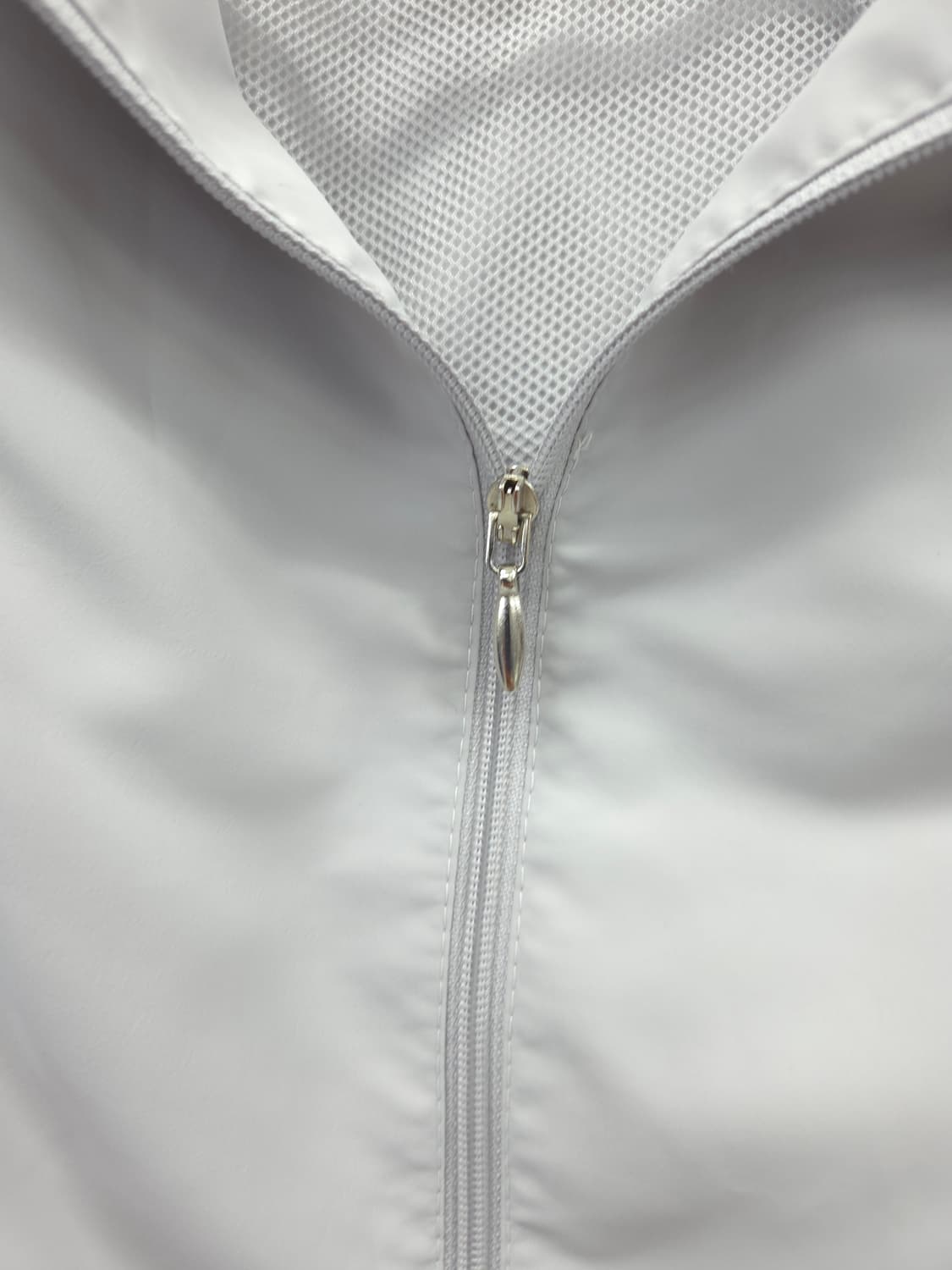 F 나체 NACHE 컷아웃 바람막이 그레이 스트링 디테일 윈드브레이커 상품이미지6