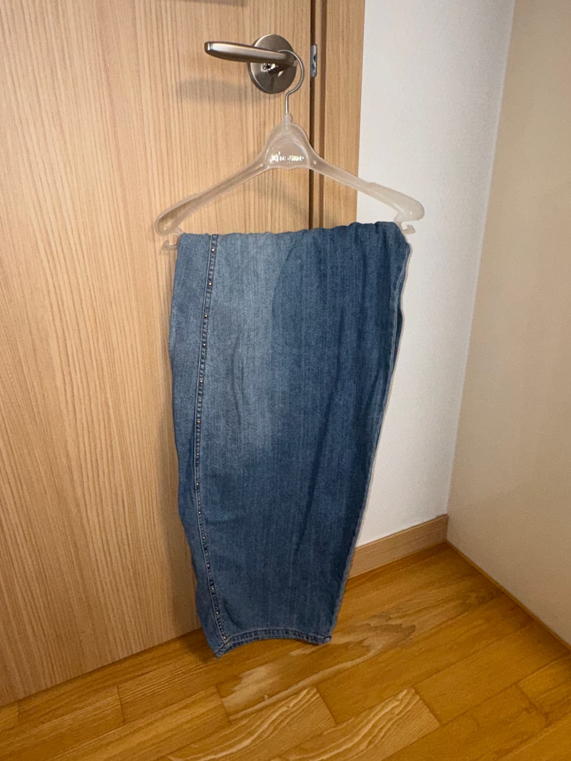 스터드 찡 와이드 벌룬 데님팬츠 상품이미지3