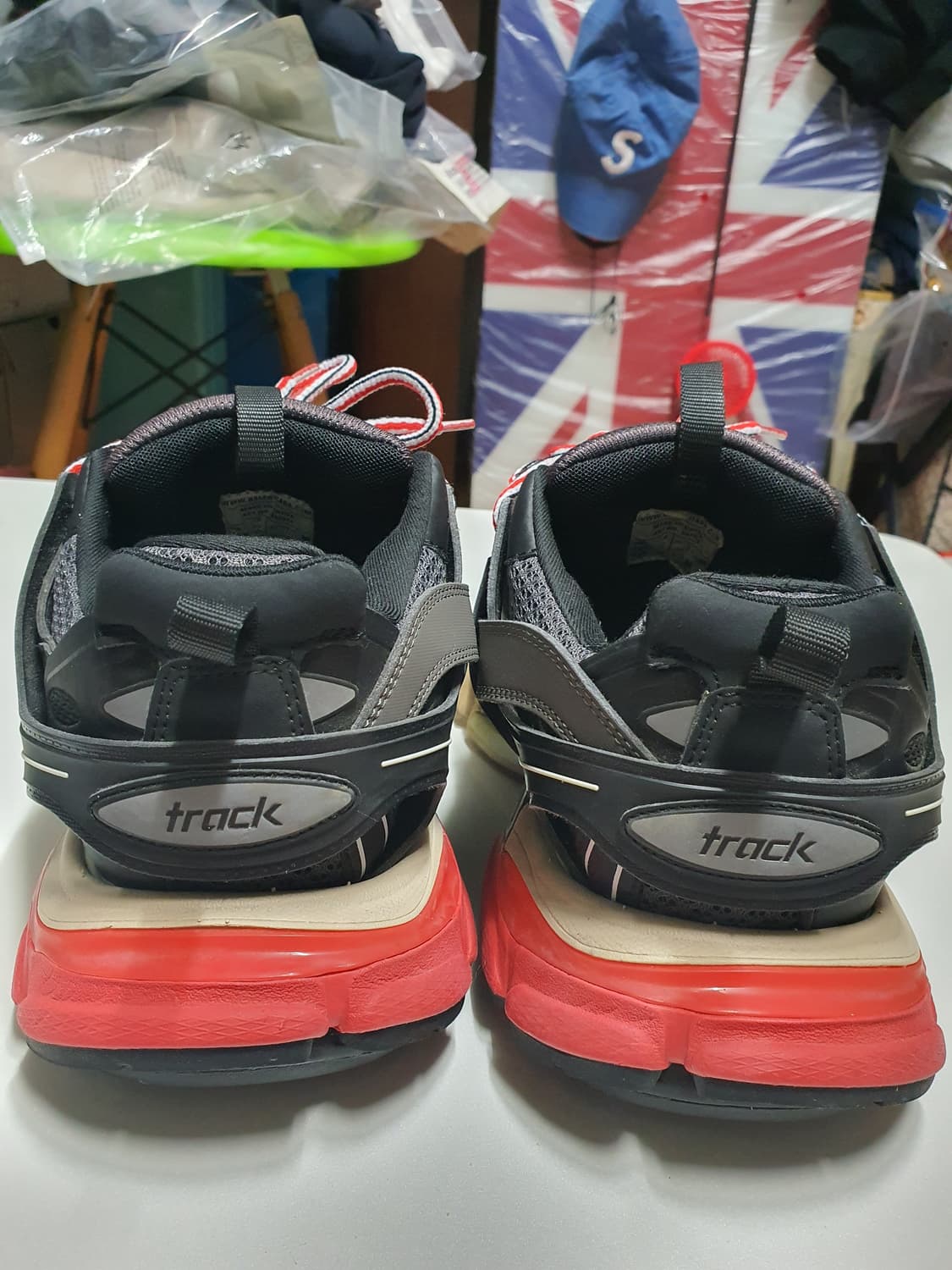 발렌시아가 트랙 43 상품이미지5