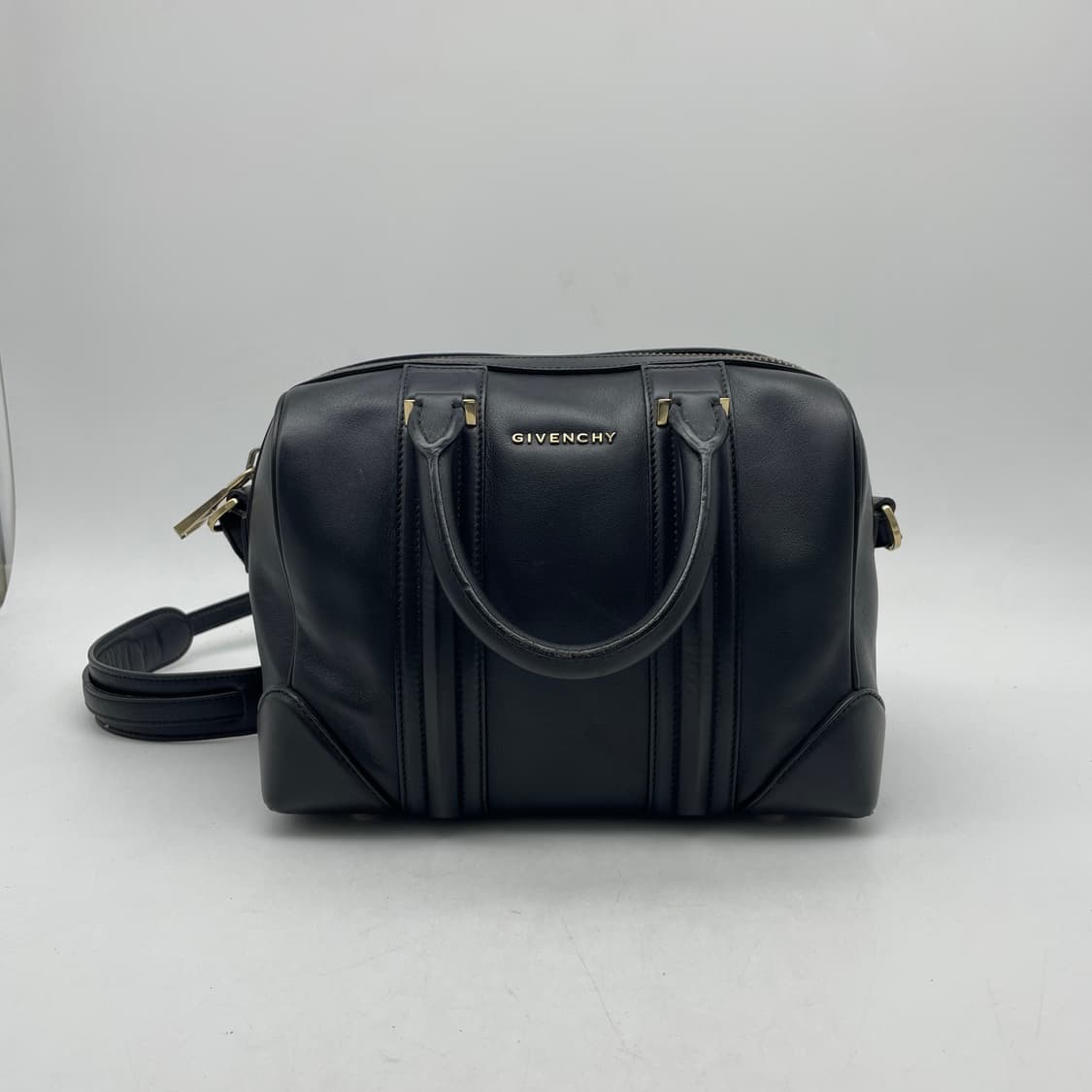 지방시 루크레치아 미니 보스턴 백 상품이미지2