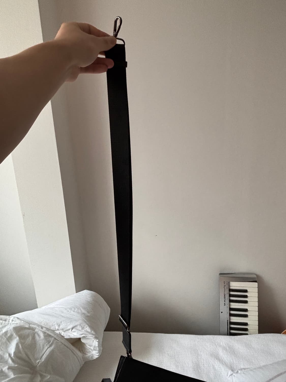 헤지스 런던 블랙 토트백 숄더백 / 사피아노 패턴 프라다st 상품이미지10