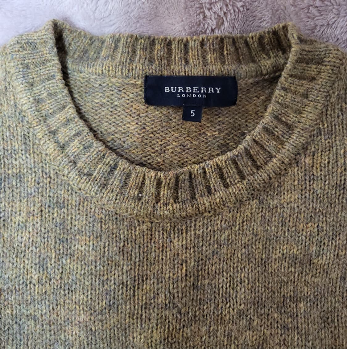 빈티지 버버리 카키브라운 보카시 울 니트 상품이미지4