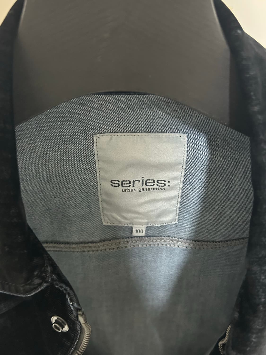 series 시리즈 벨베틴 데님 트러커자켓 100 상품이미지2