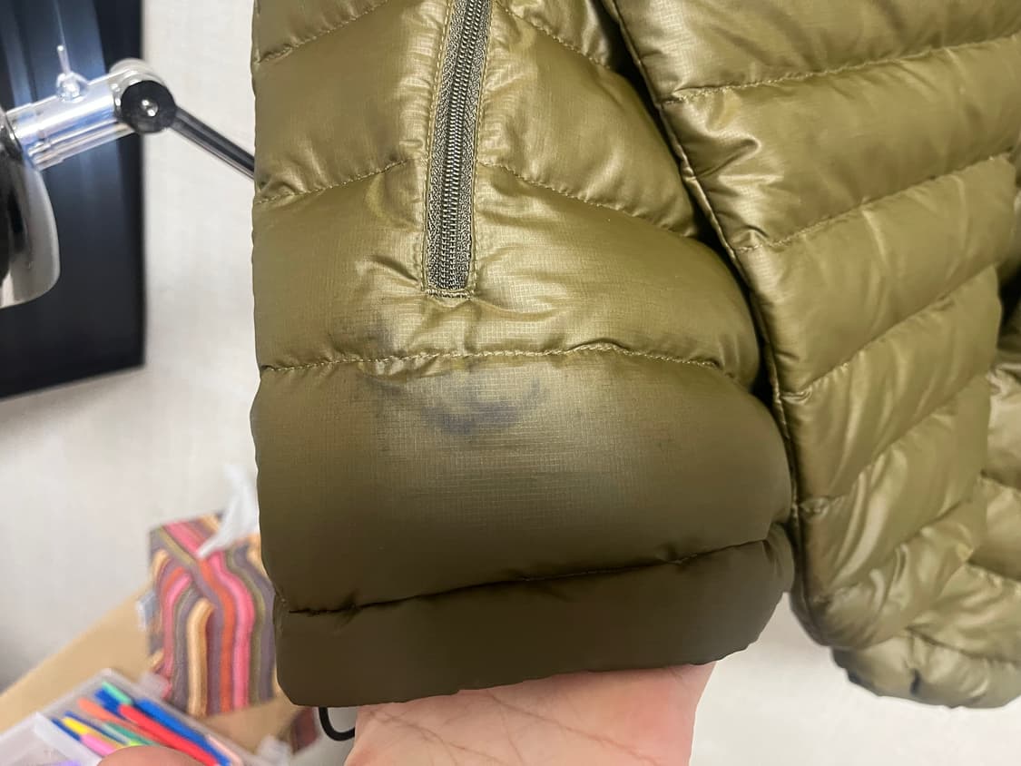 12s 파타고니아 패딩 카키브라운 XL 상품이미지9