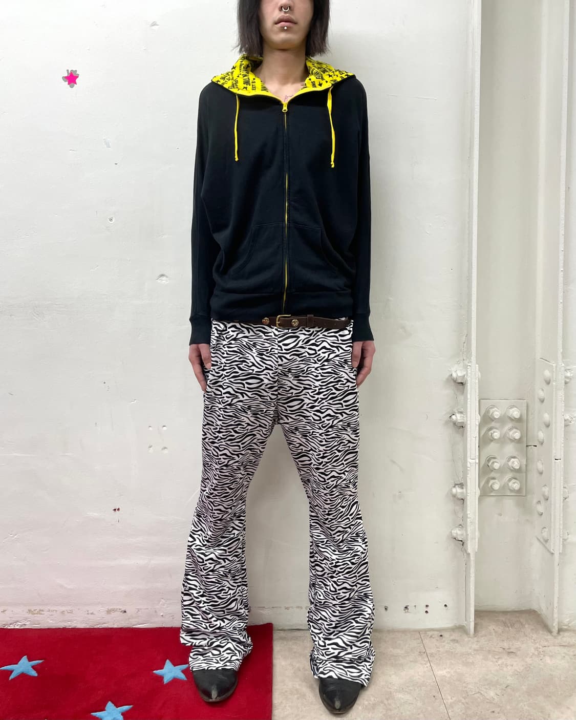 Yellow Star Hoodie Lettering Hoodie 상품이미지7