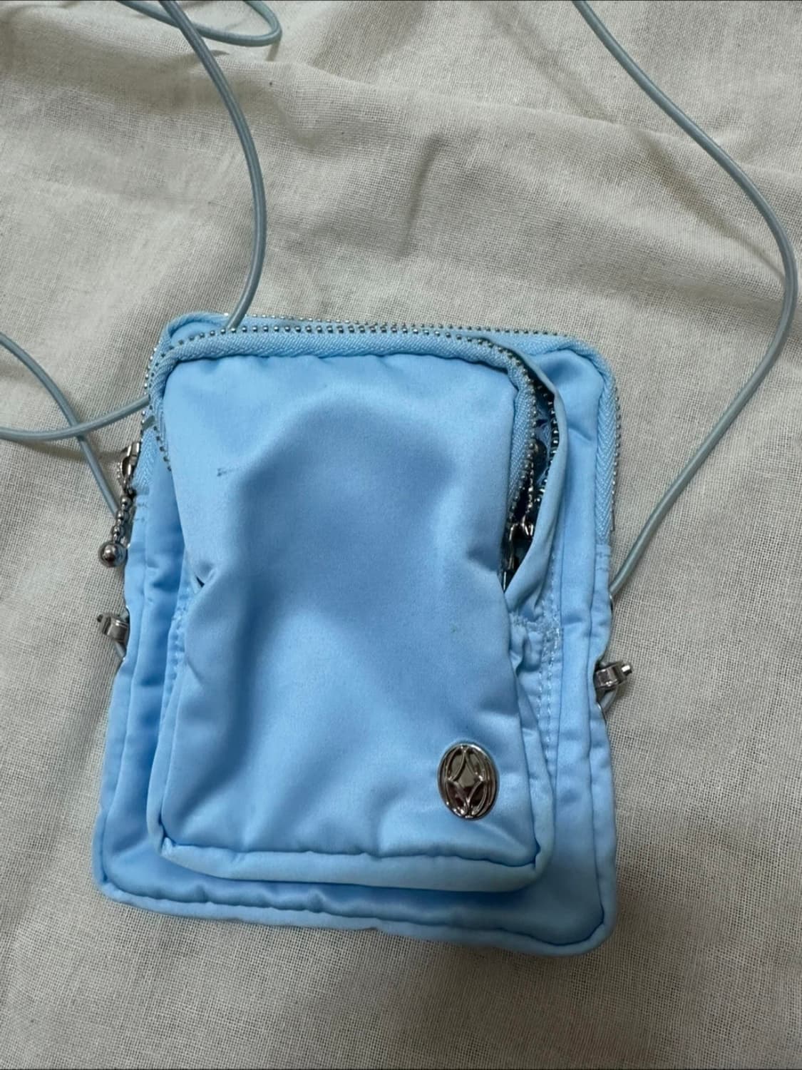 기준 새틴 미니백 스카이블루 상품이미지4