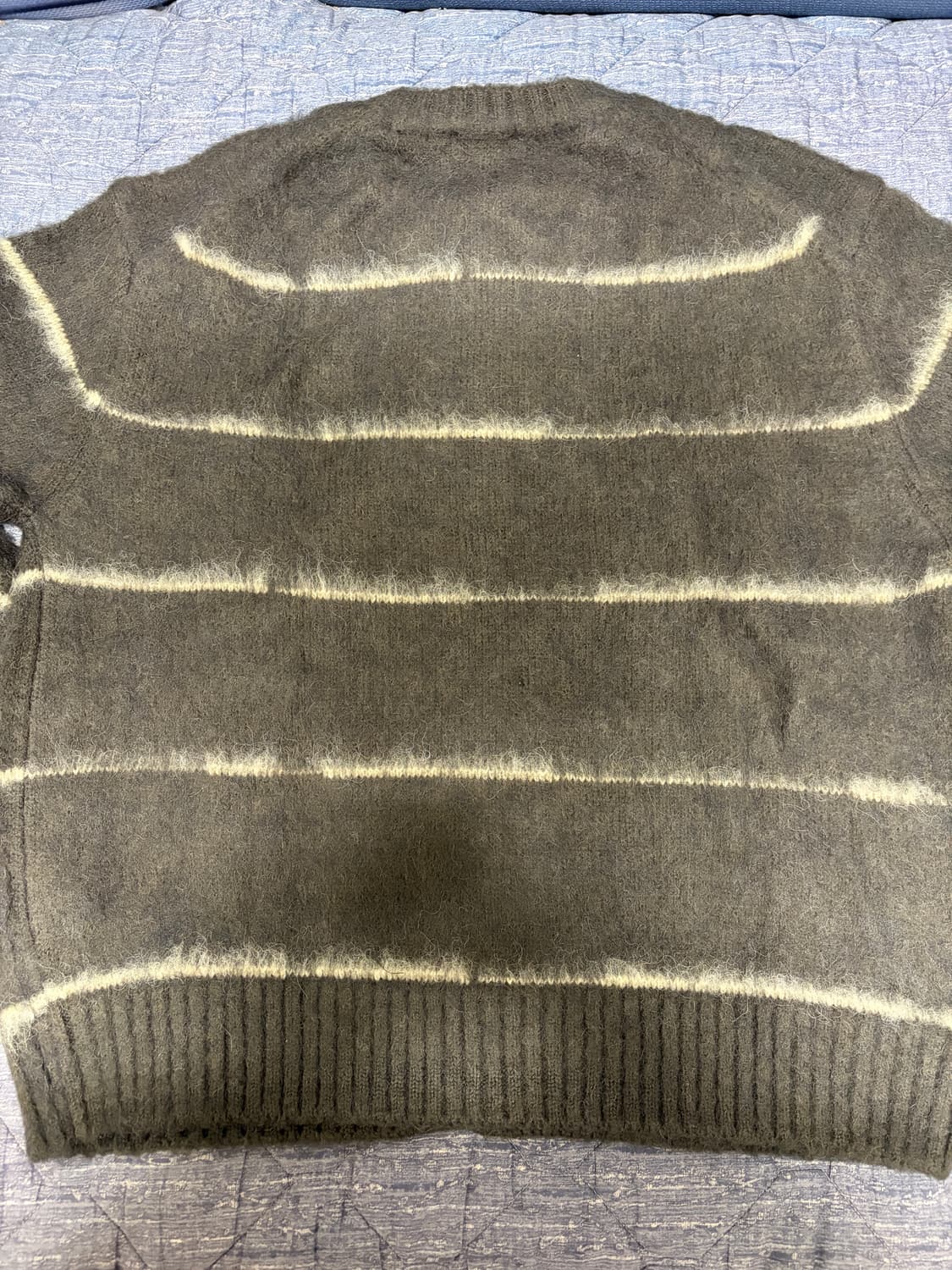 벨리에 25FW 브러쉬드 탐 가디건 그레이 스트라이프 04/100 상품이미지4