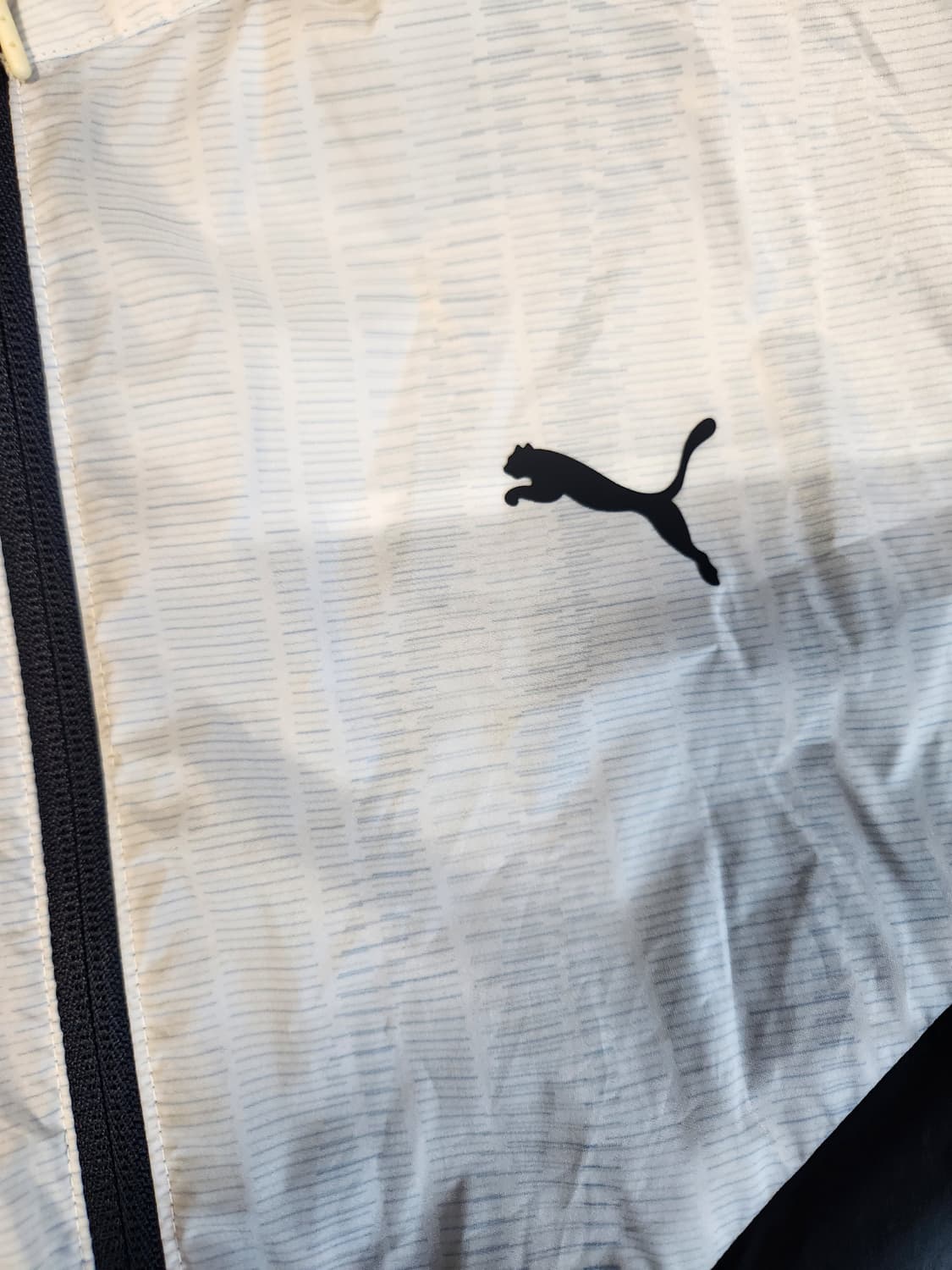 새상품급)푸마 바람막이 사이즈110 상품이미지6