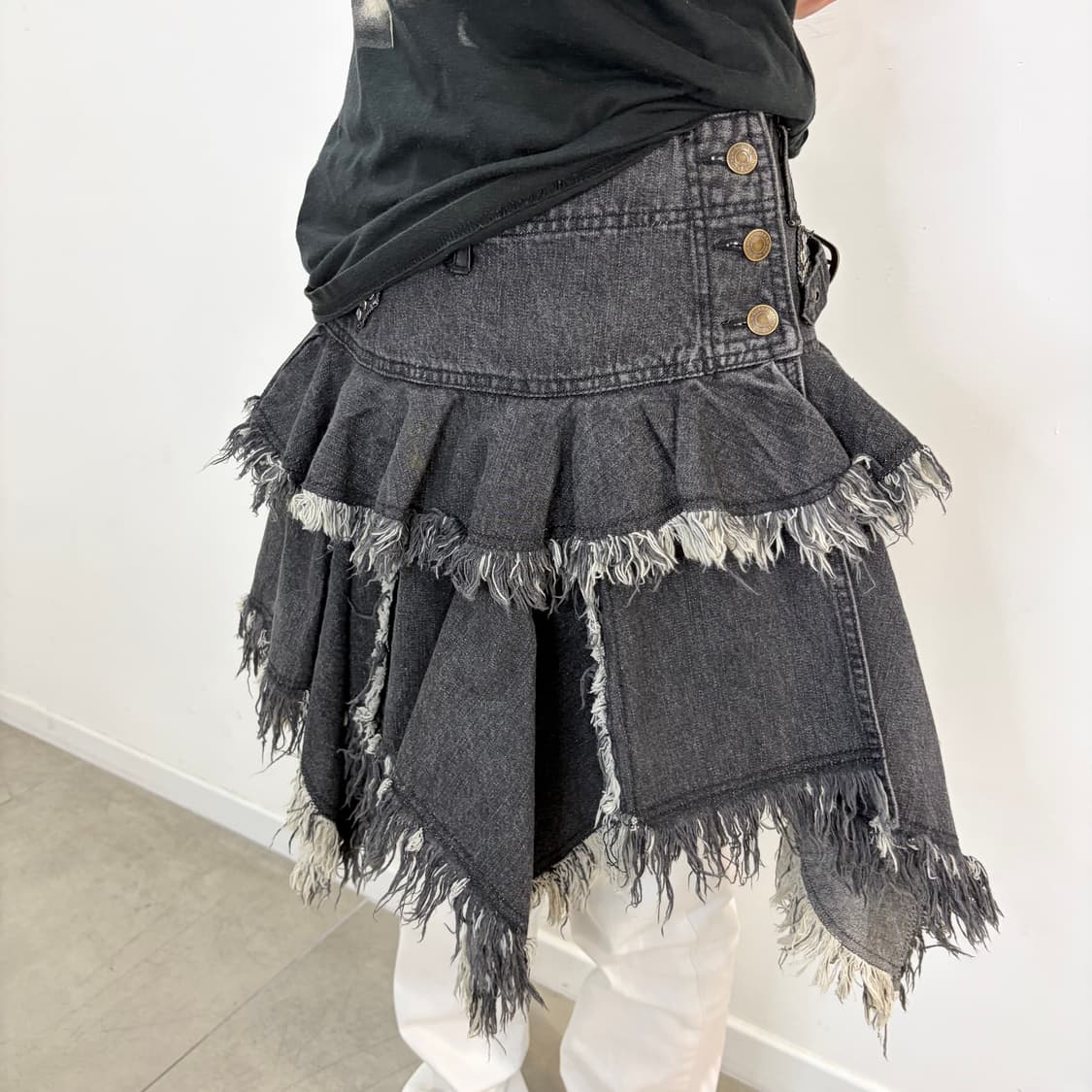 ALGONQUINS 알곤퀸즈 펑크 캉캉 흑청 데님 랩스커트 치마 상품이미지2