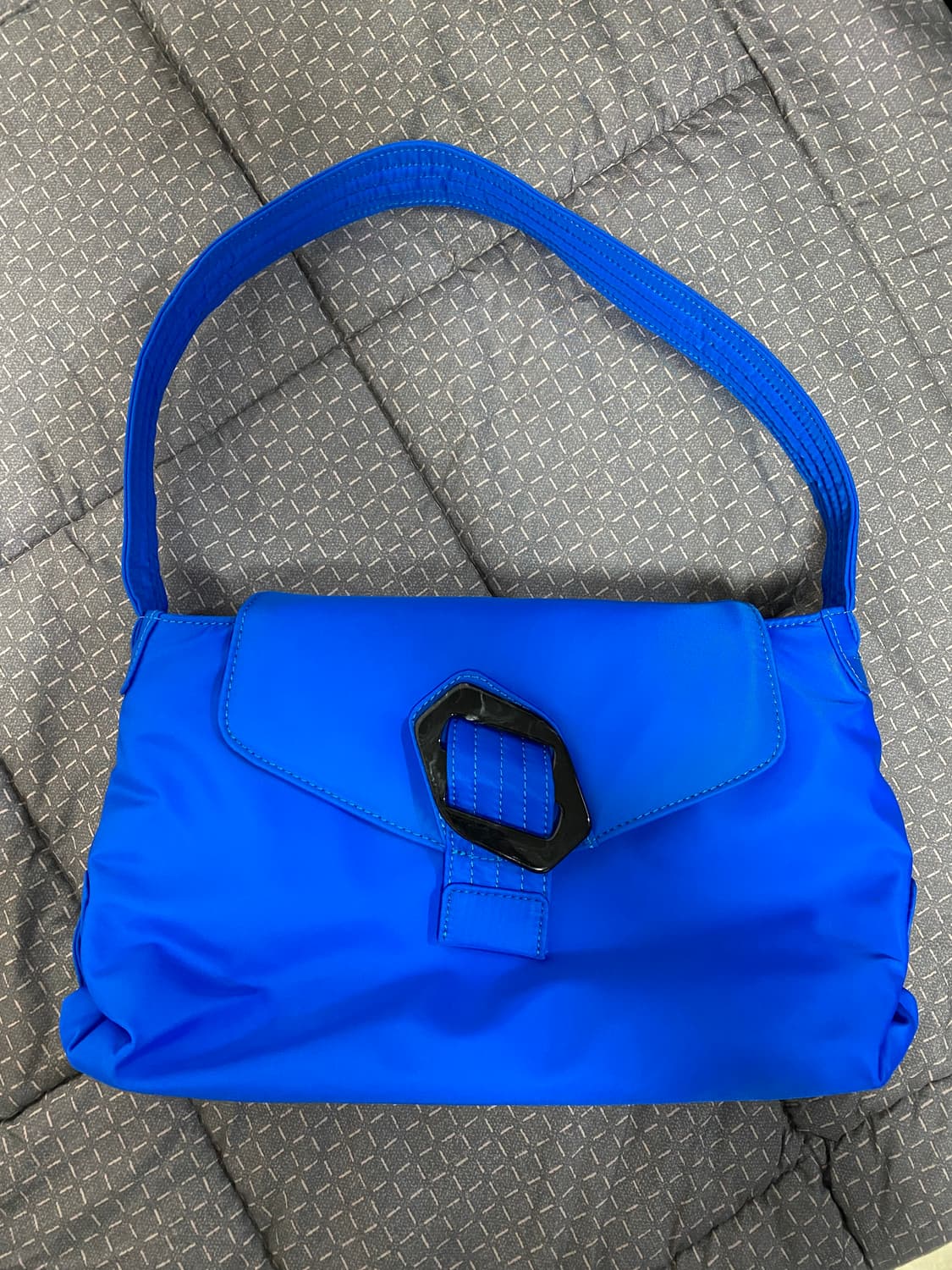 비스크 비건 빌로우 숄더백 상품이미지1