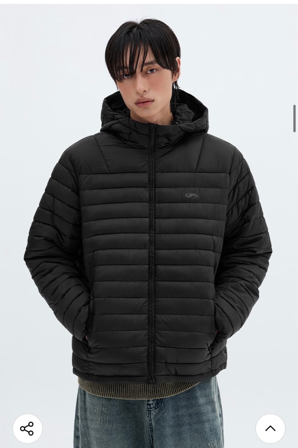 (새상품)(L) 필루미네이트 에어 라이트 패딩 경량 패딩 BLACK 상품이미지4