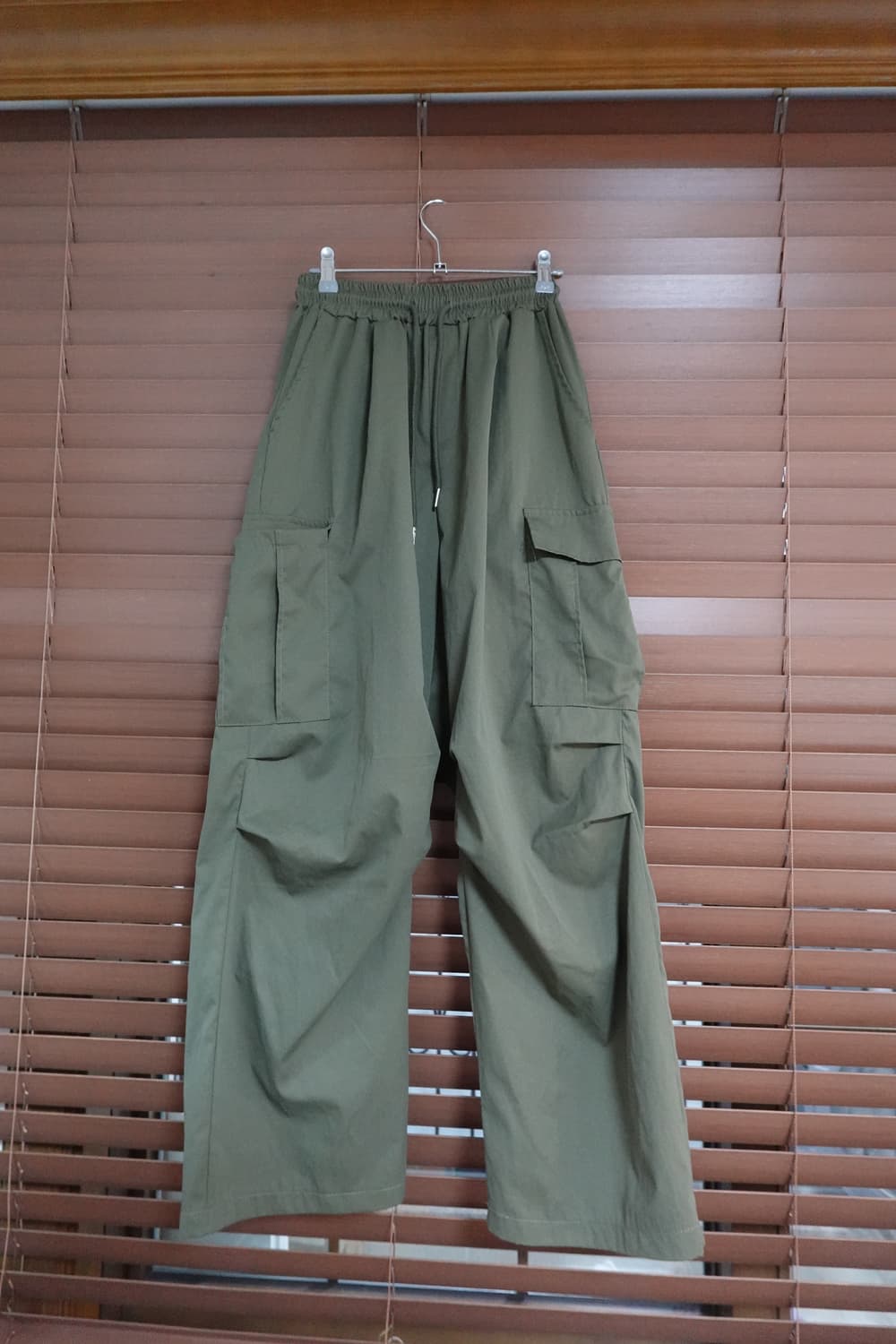 카고 핀턱 바지 상품이미지3