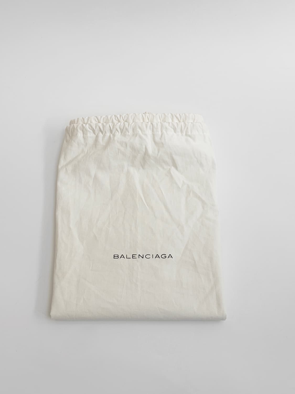 발렌시아가 클래식 시티백 미듐 판매합니다. 상품이미지9