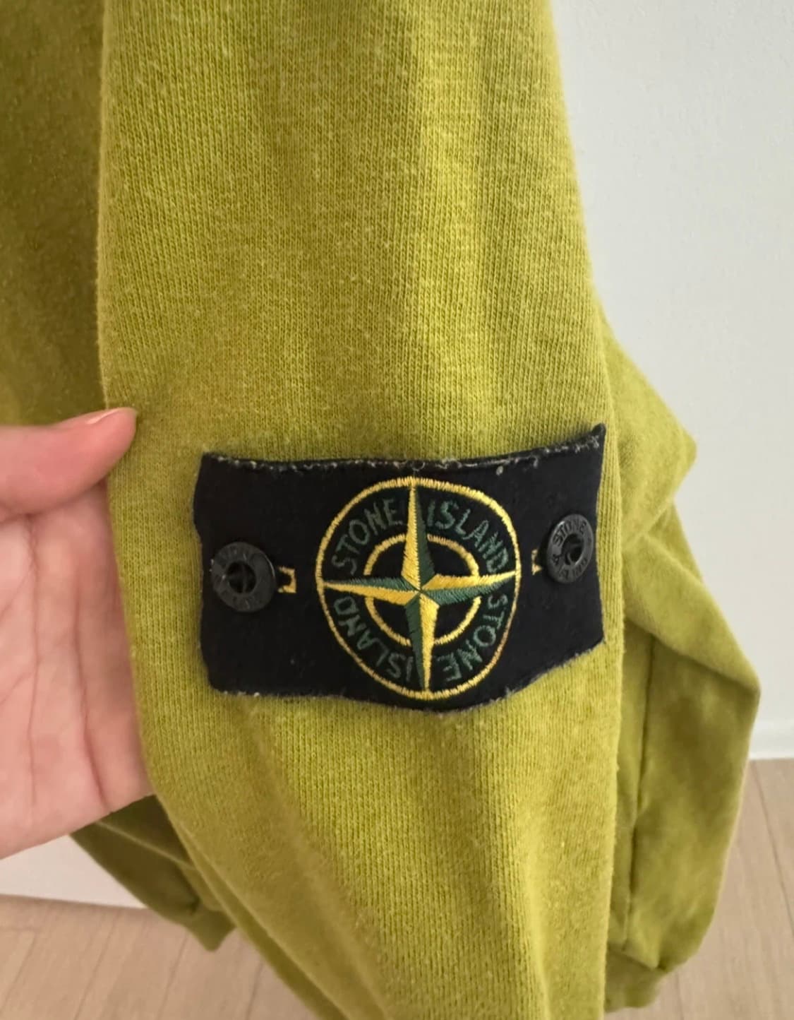 [M]스톤아일랜드 크루넥 올리브 맨투맨 상품이미지3