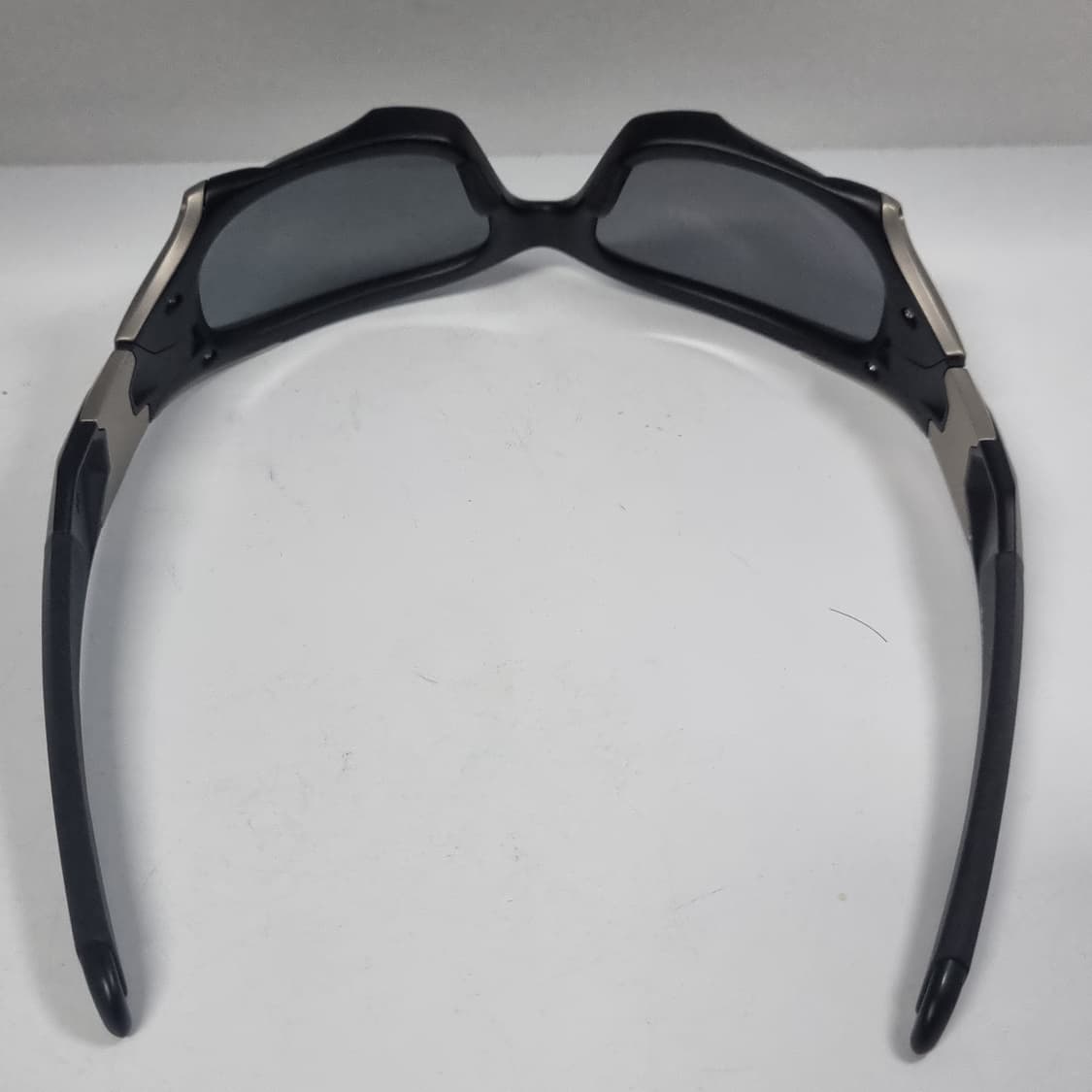 오클리 핏보스 II 매트블랙 티타늄 미사용 상품이미지8
