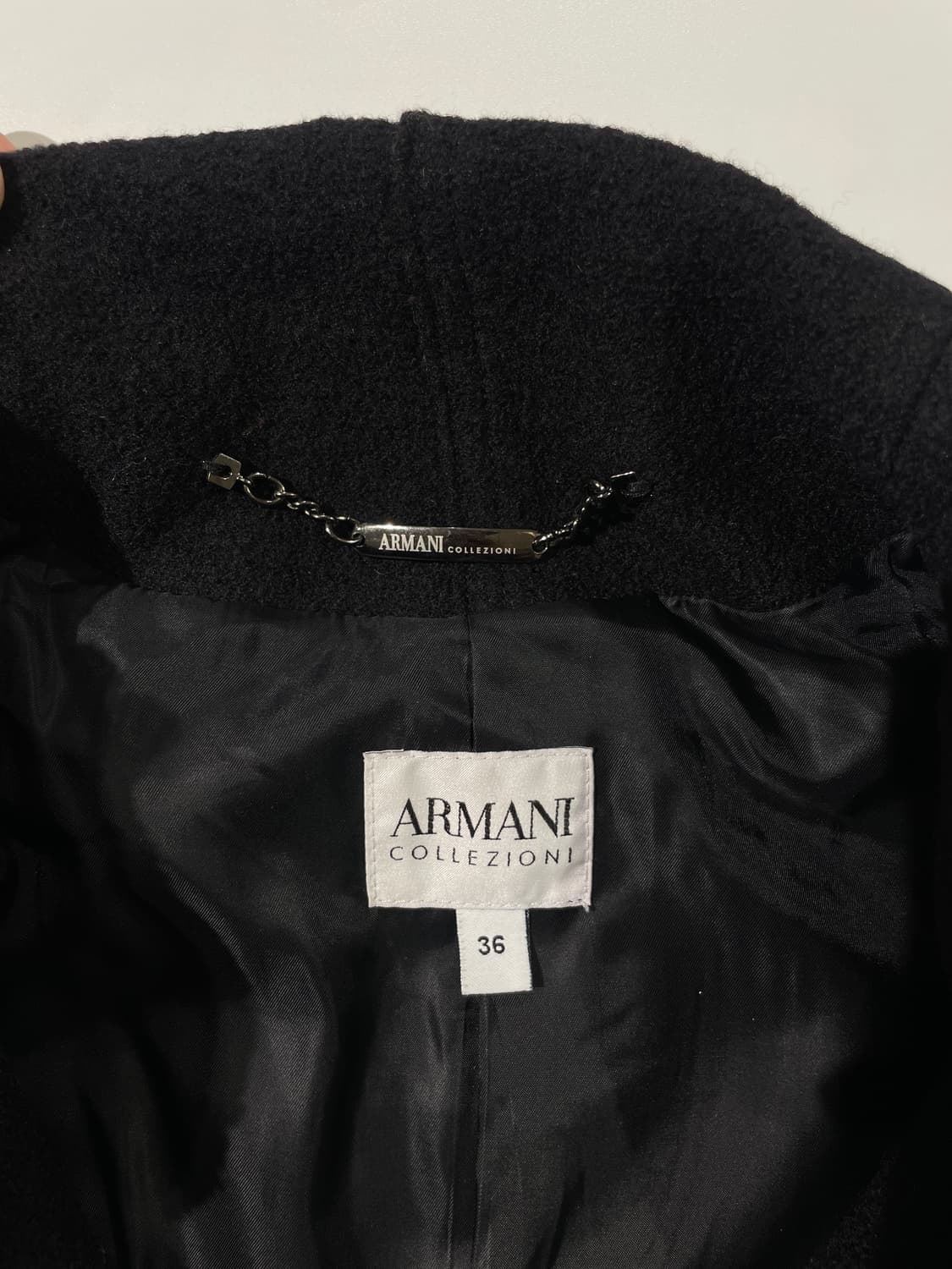 아르마니 꼴레지오니 블랙 드레이프 벨티드 울 코트 상품이미지7