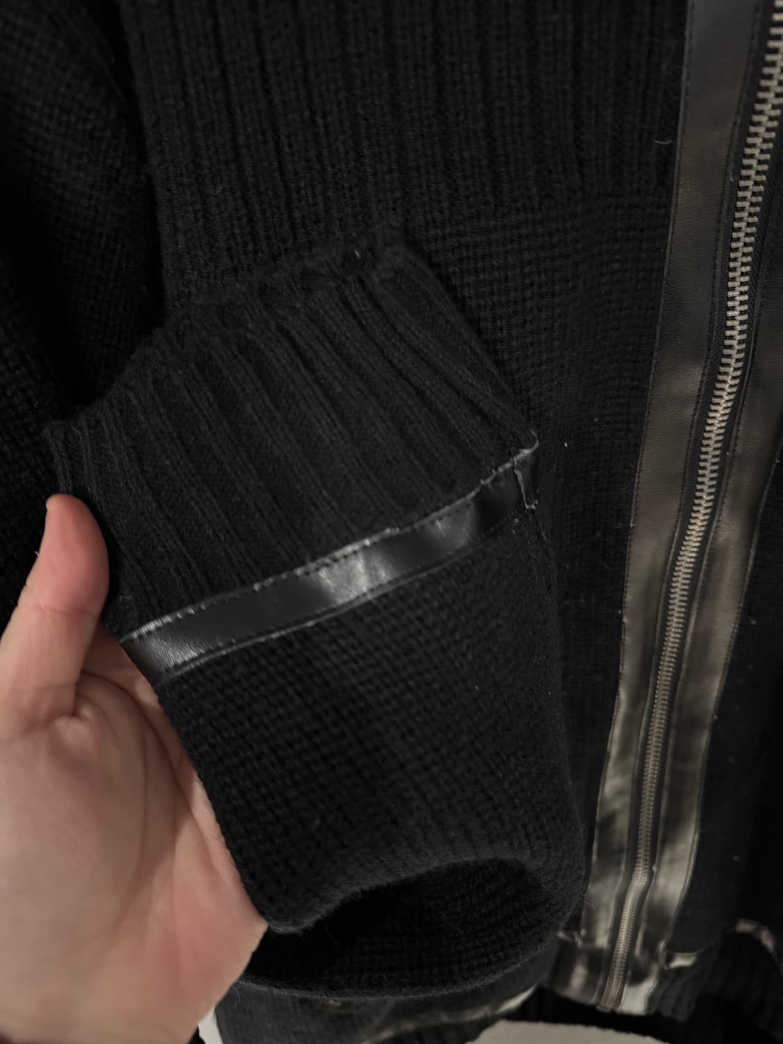 Pincpmc 버클 하이넥 퍼 니트집업  상품이미지7