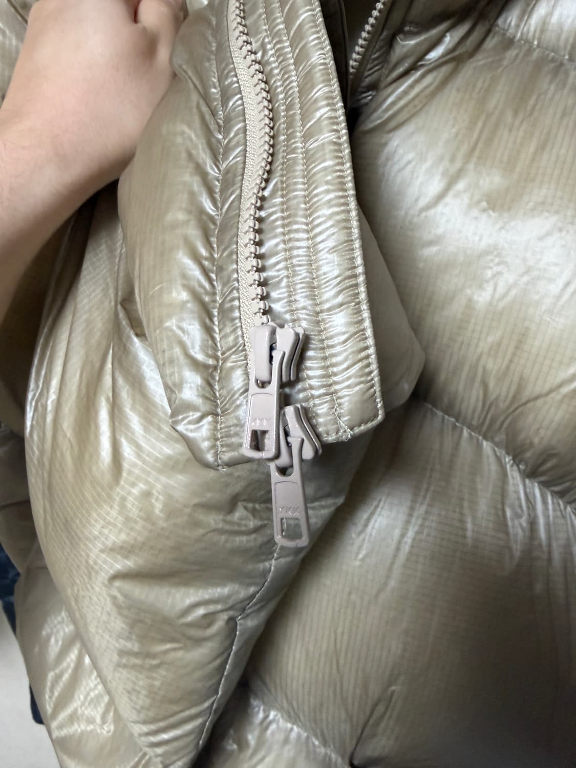 록키마운틴 NS 다운 베이지 색상 44사이즈입니다.  상품이미지4