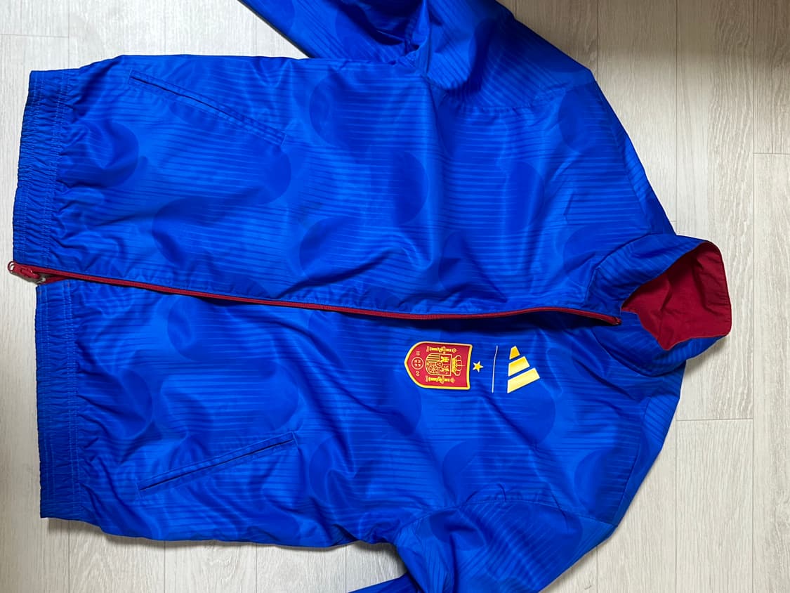 아디다스 스페인 축구 국대 바람막이 리버시블 상품이미지2