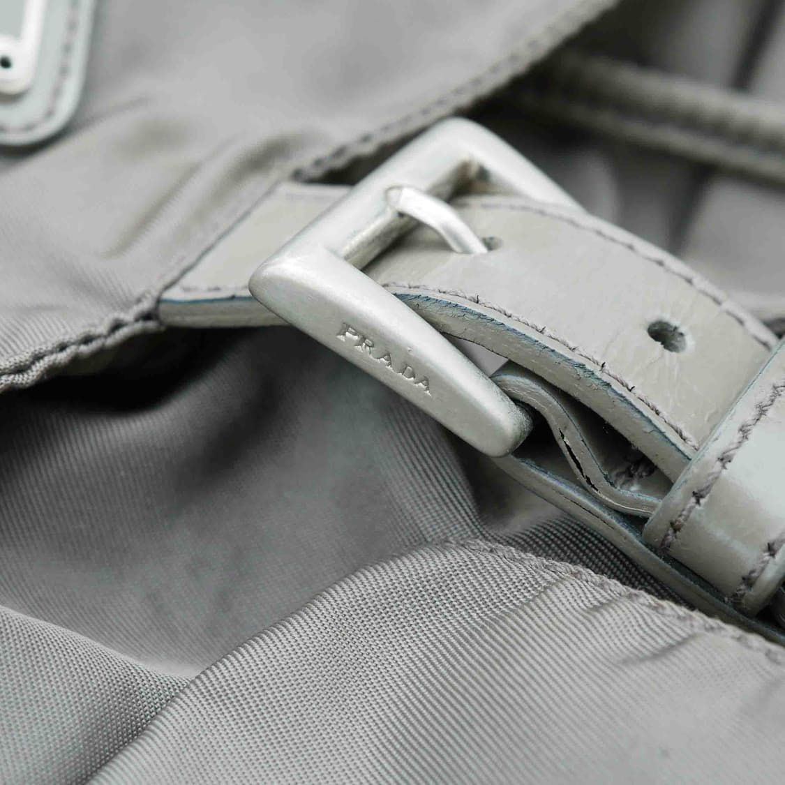 프라다 나일론 백팩 상품이미지8