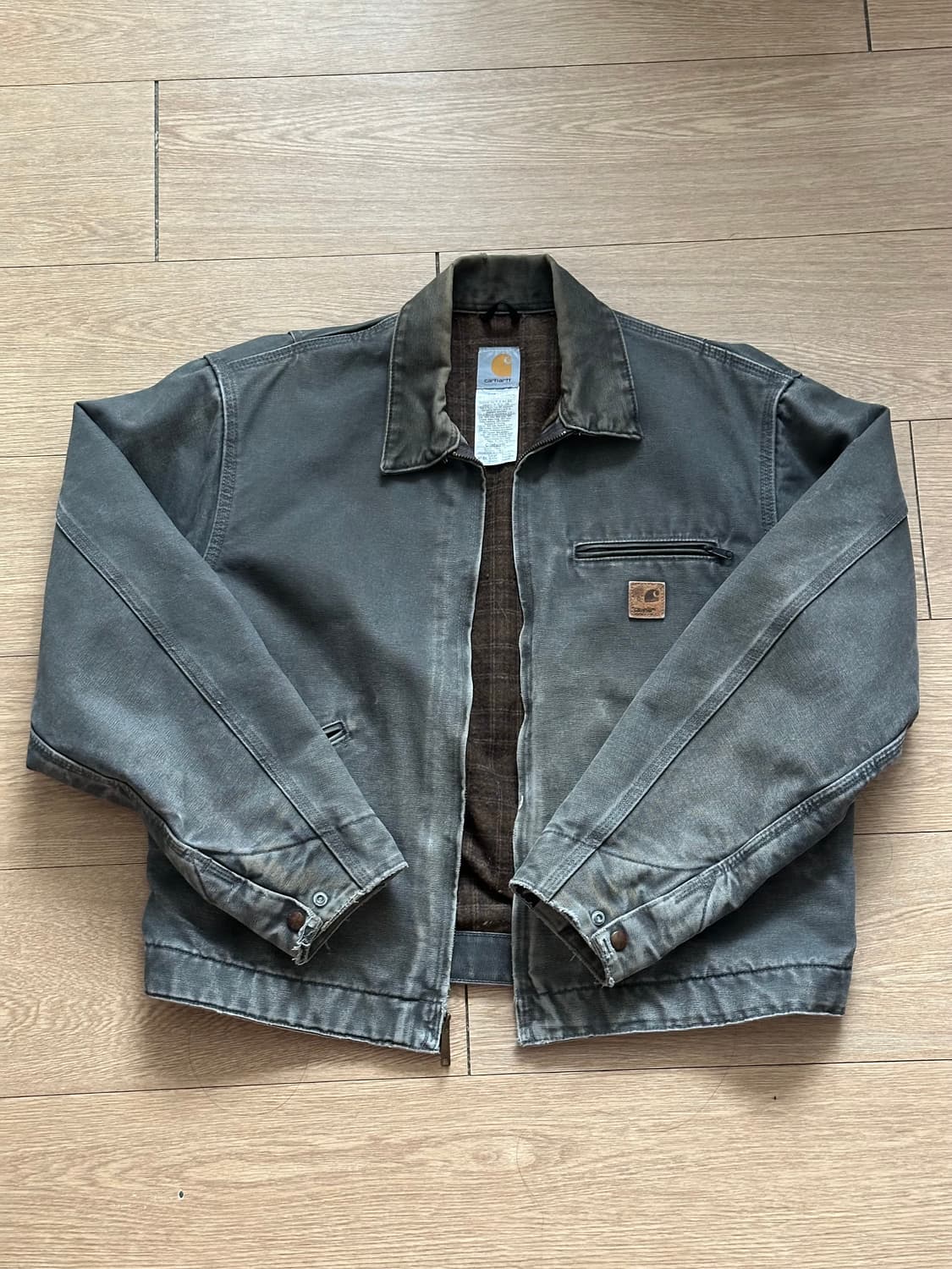 칼하트 디트로이트 J97 L GVL 상품이미지1