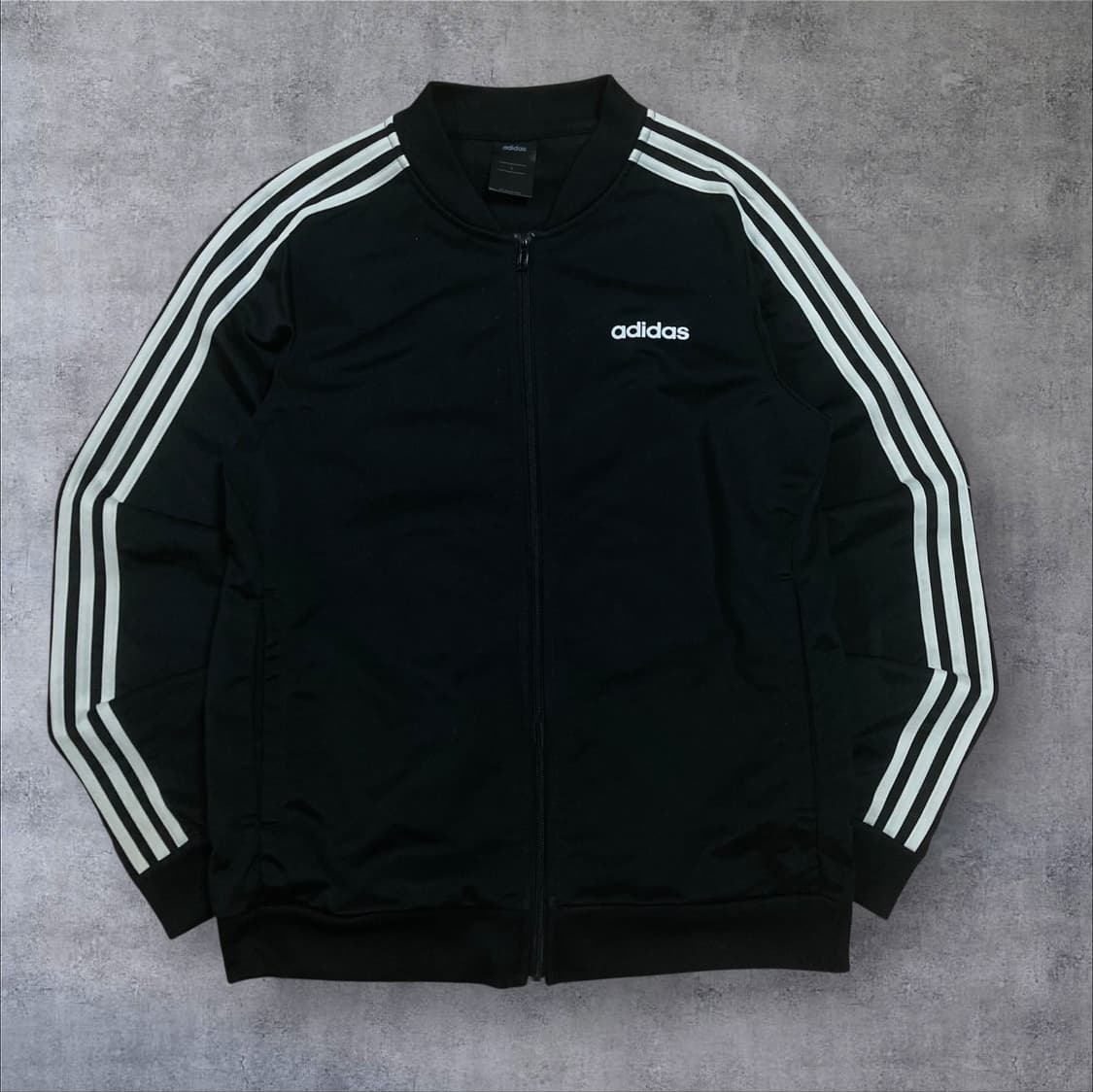아디다스 스몰 로고 사이드 라인 블랙 트랙탑 져지 상품이미지1