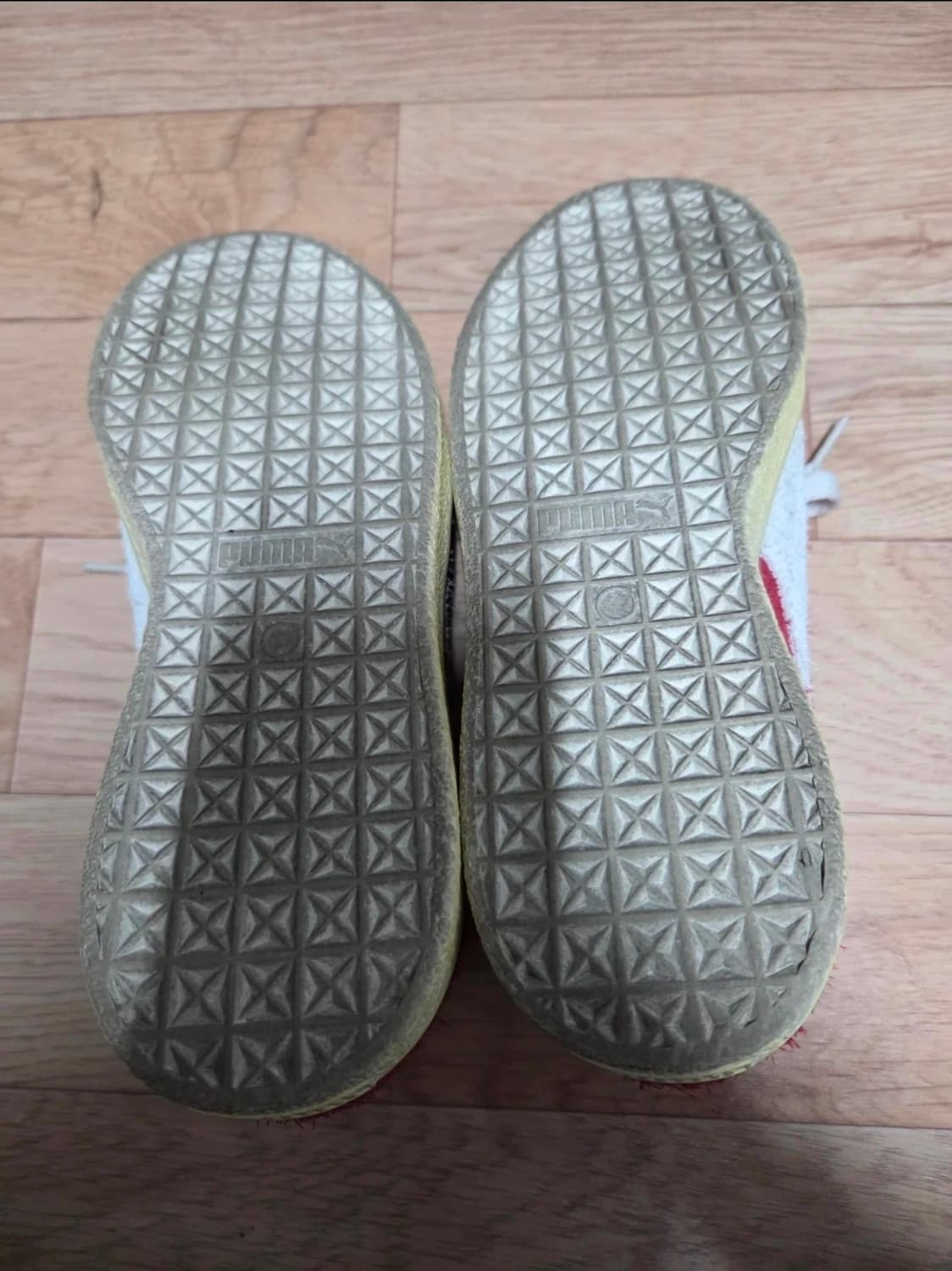 푸마 스웨이드 빈티지 네버원 3 260 팝니다 상품이미지4