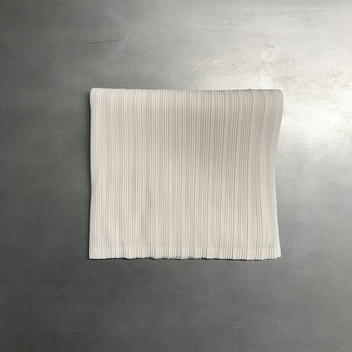 이세이미야케 플리츠플리즈 넥워머 상품이미지1