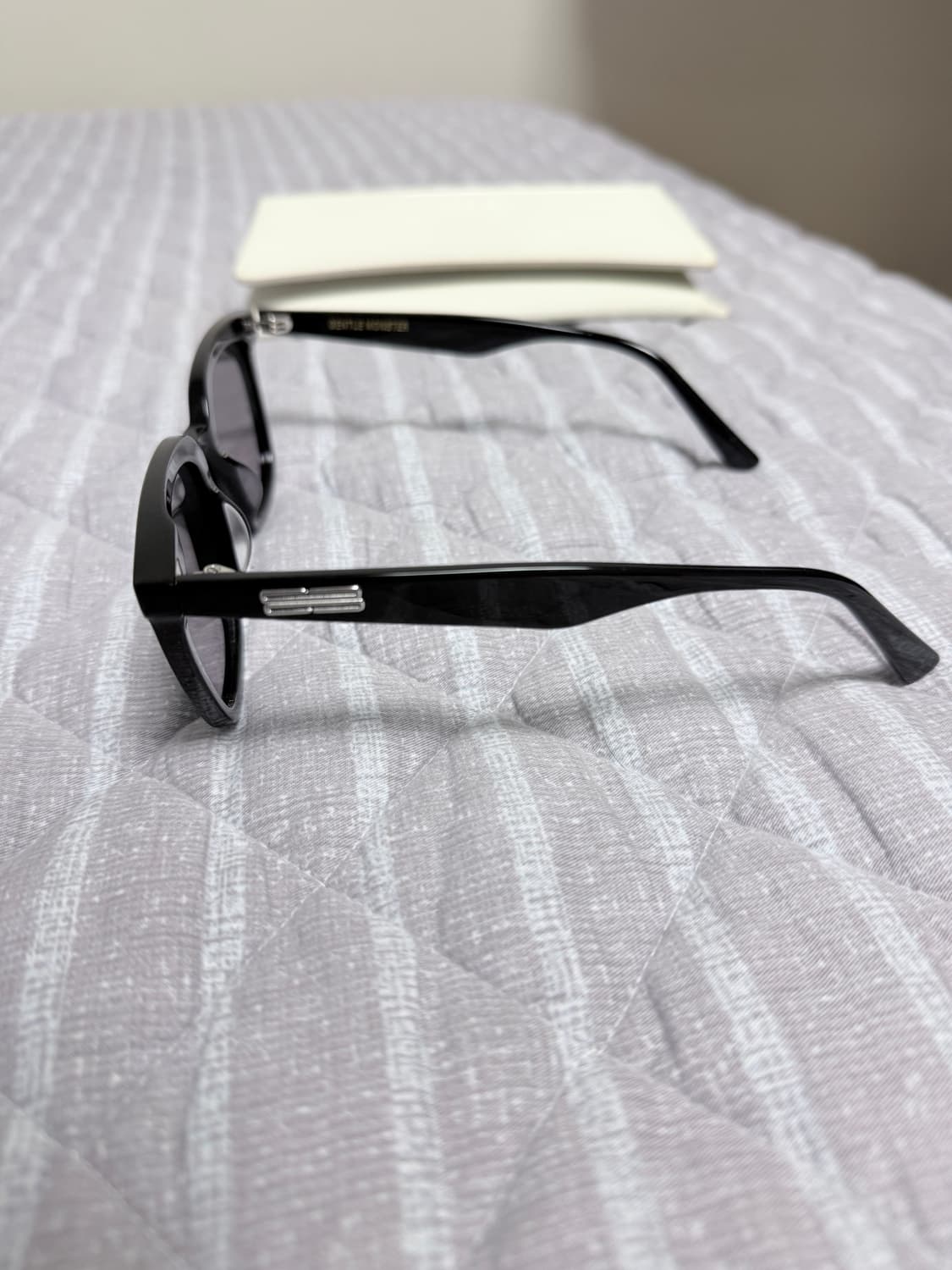 젠틀몬스터 하이저 상품이미지2