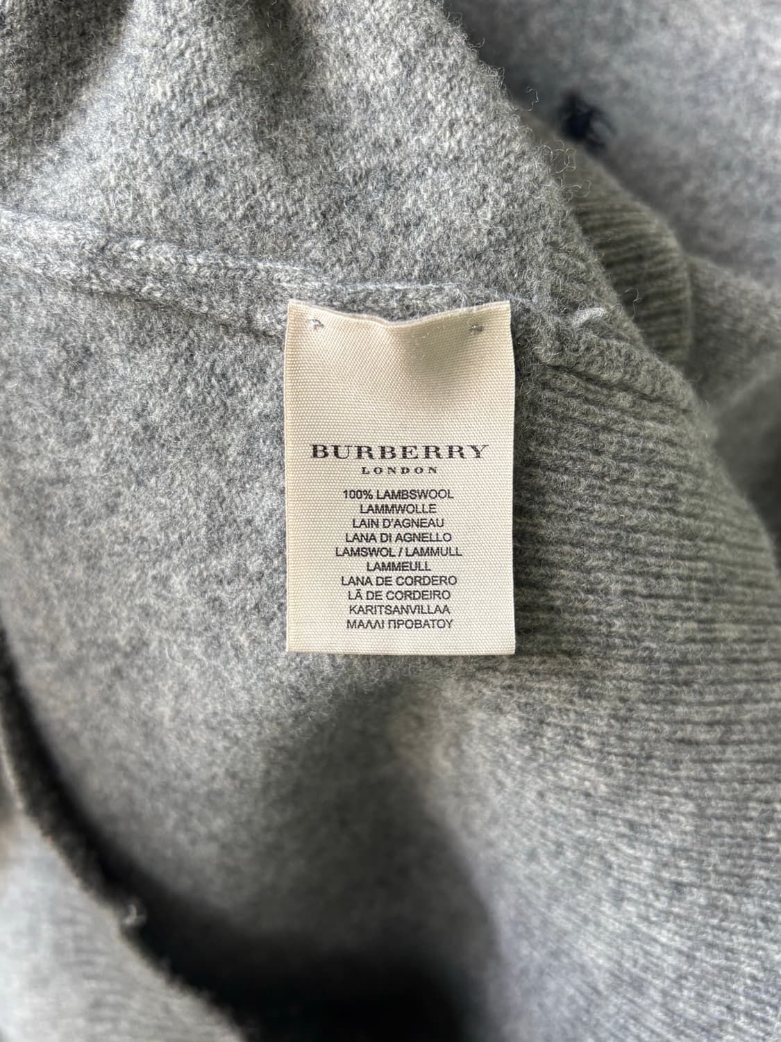 버버리 브이넥 스웨터 상품이미지9