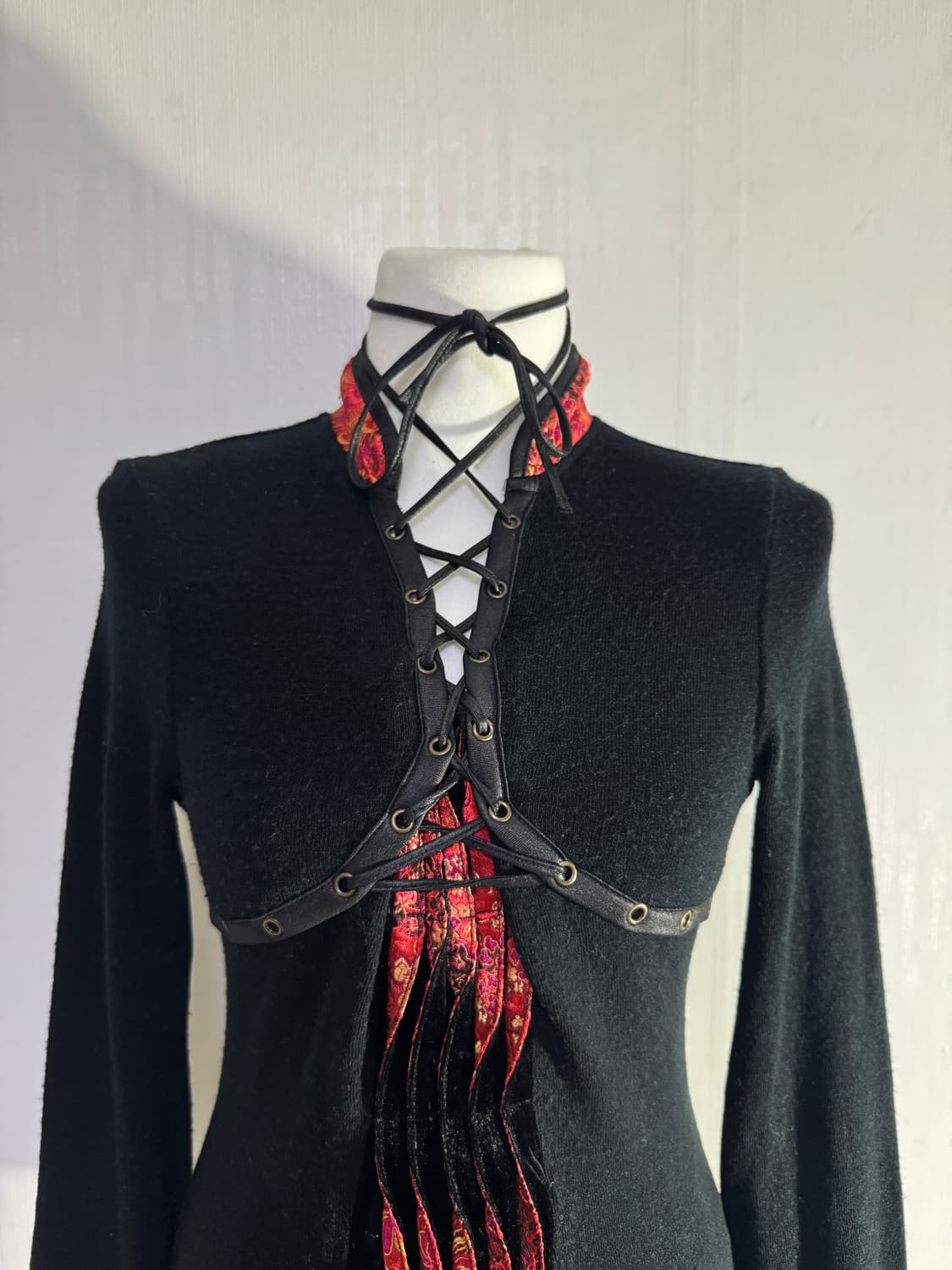 Ozz on 오리엔탈 패턴 니트 탑 y2k 고딕 상품이미지5