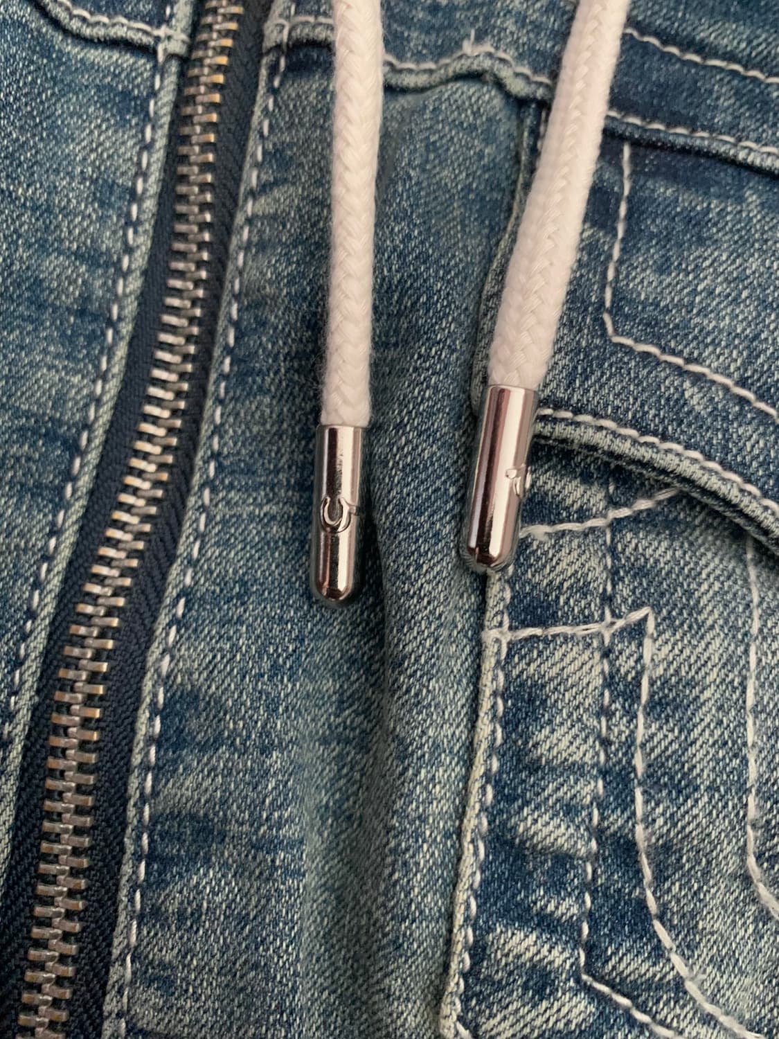 [XS,S] 트루 릴리젼 후드 데님 자켓 상품이미지5